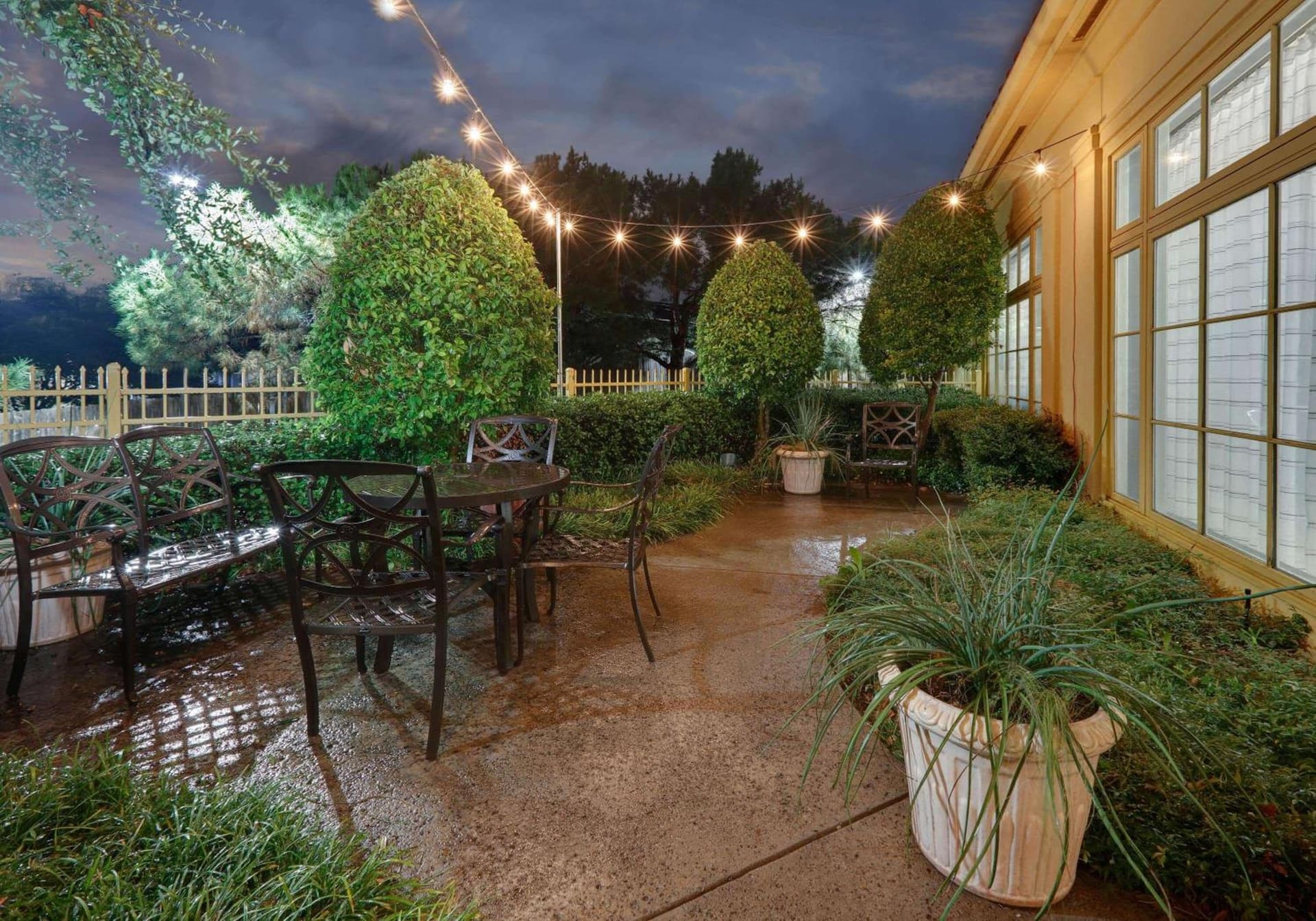 La Quinta by Wyndham Dallas North Central gallery photo in Dallas, TX — image 16