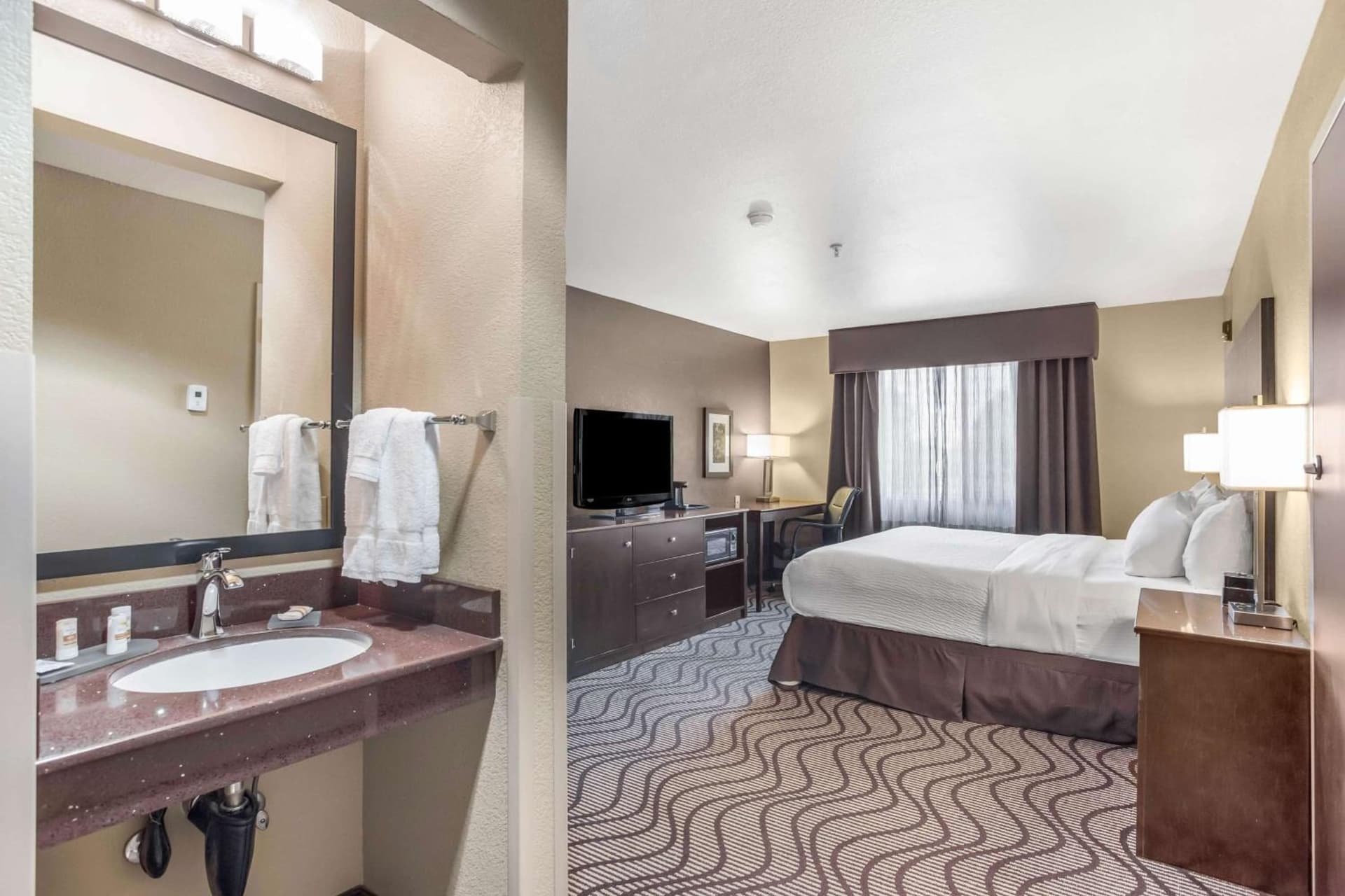 La Quinta by Wyndham Meridian / Boise West gallery photo in Meridian, ID — image 63