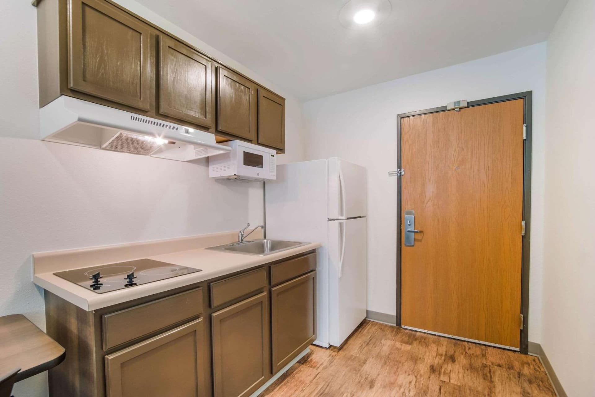 WoodSpring Suites North Charleston Airport I-526 gallery photo in North Charleston, SC — image 20