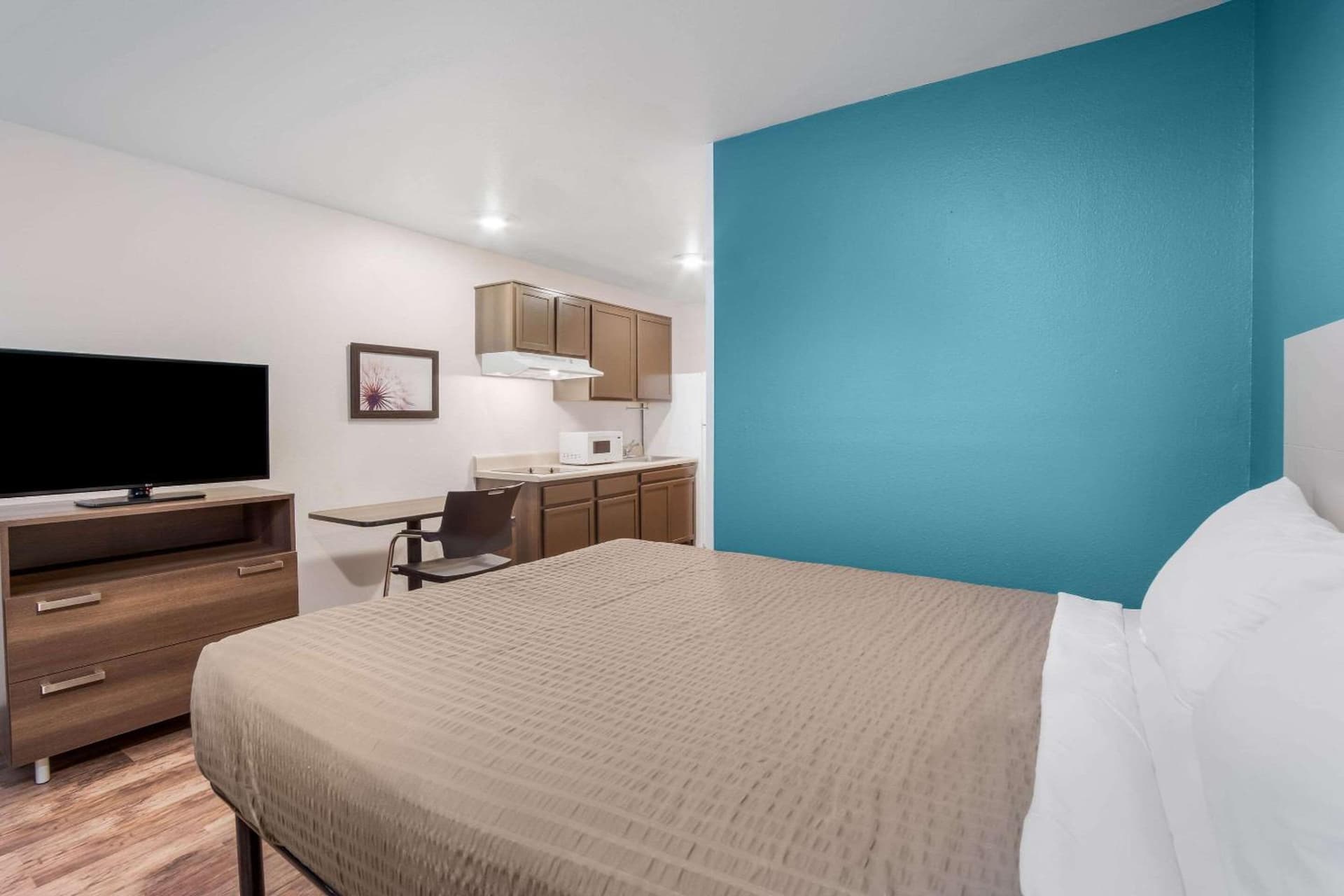 WoodSpring Suites North Charleston Airport I-526 gallery photo in North Charleston, SC — image 6