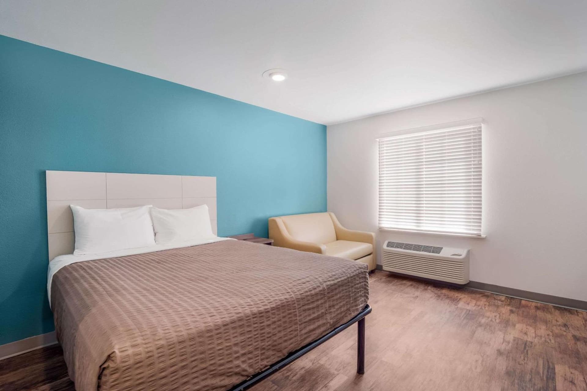 WoodSpring Suites North Charleston Airport I-526 gallery photo in North Charleston, SC — image 17