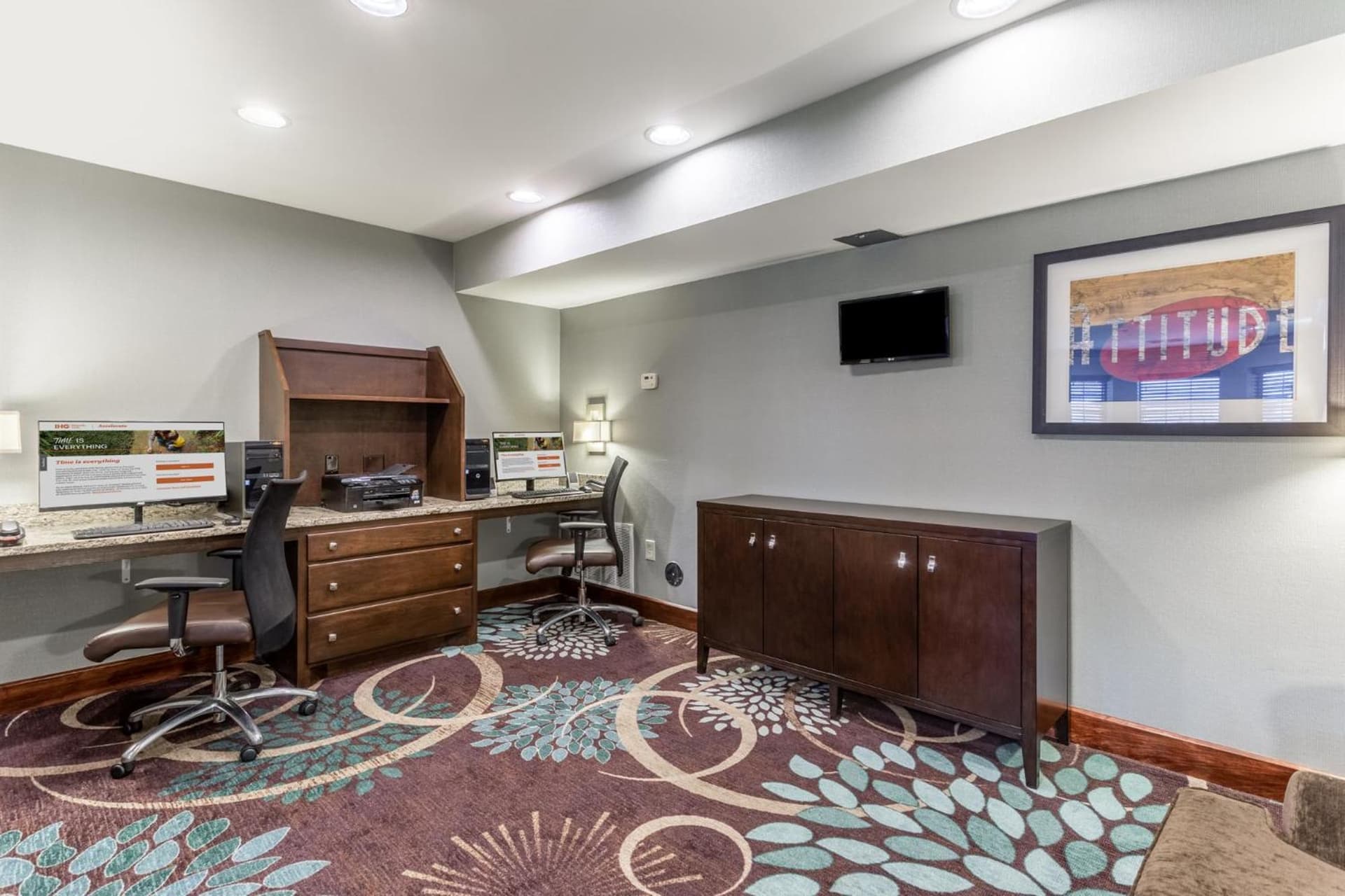 Staybridge Suites Davenport by IHG gallery photo in Bettendorf, IA — image 48