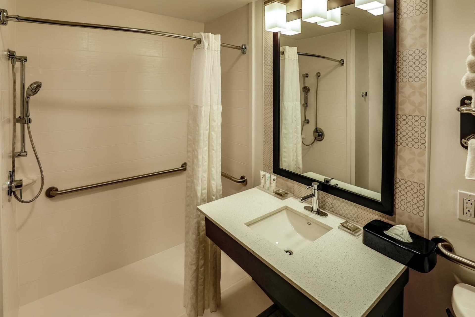 Country Inn & Suites by Radisson Nashville Airport TN gallery photo in Nashville, TN — image 56
