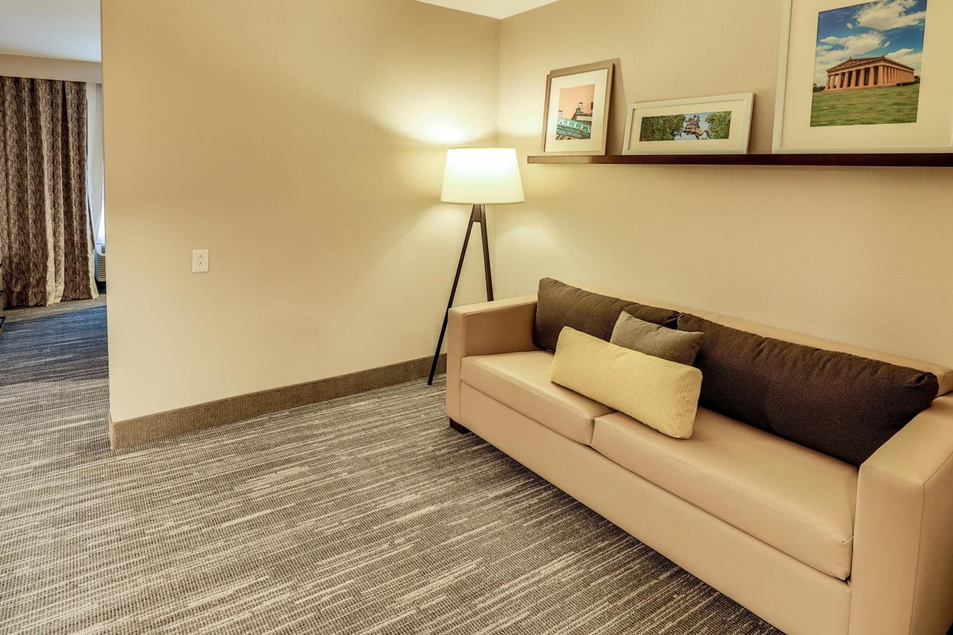 Country Inn & Suites by Radisson Nashville Airport TN gallery photo in Nashville, TN — image 34