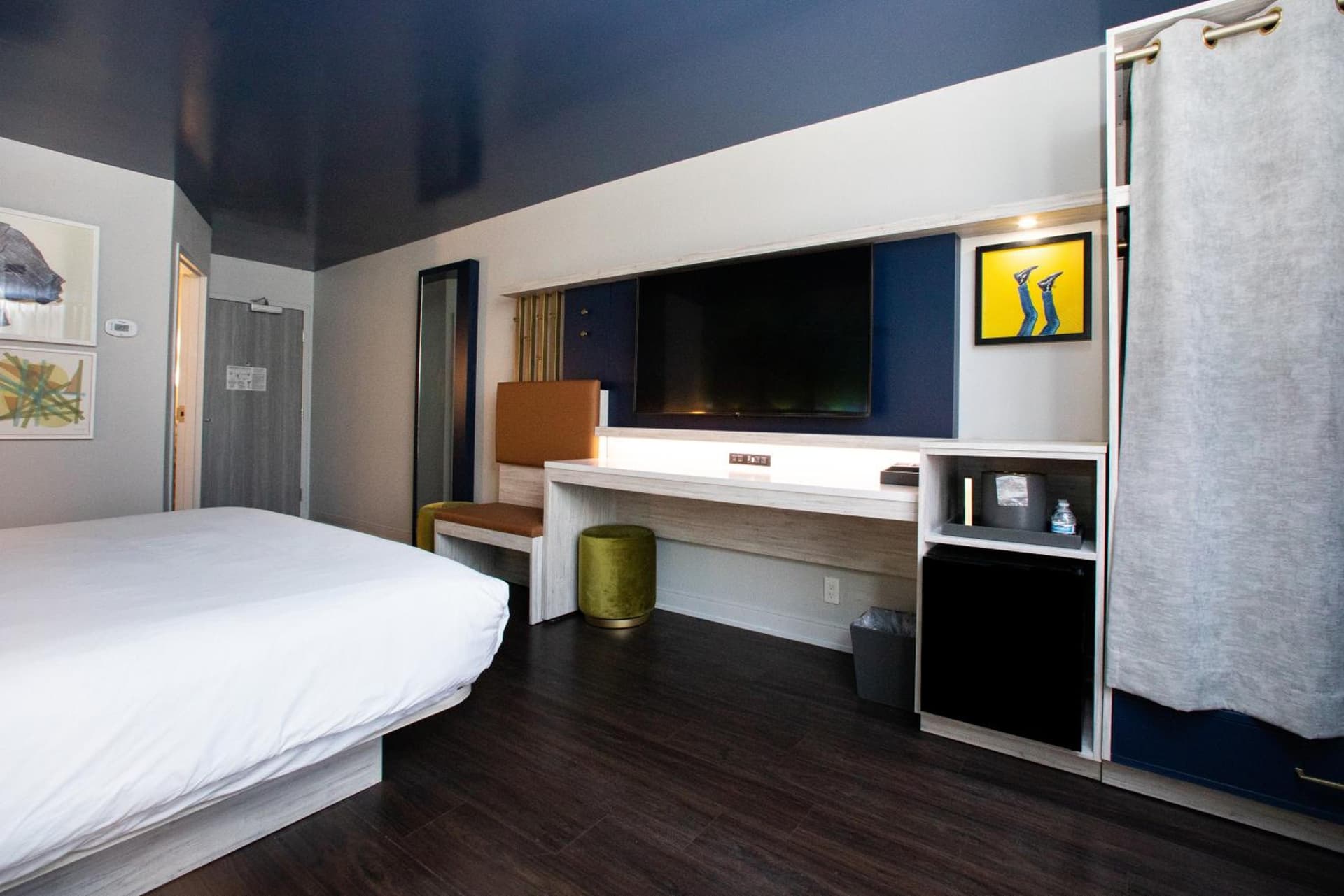 Hotel Denim property views in Greensboro, NC — gallery photo 3