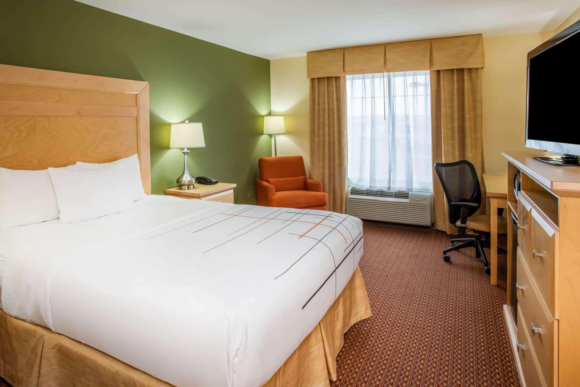 La Quinta by Wyndham Rochester Mayo Clinic Area South gallery photo in Rochester, MN — image 63