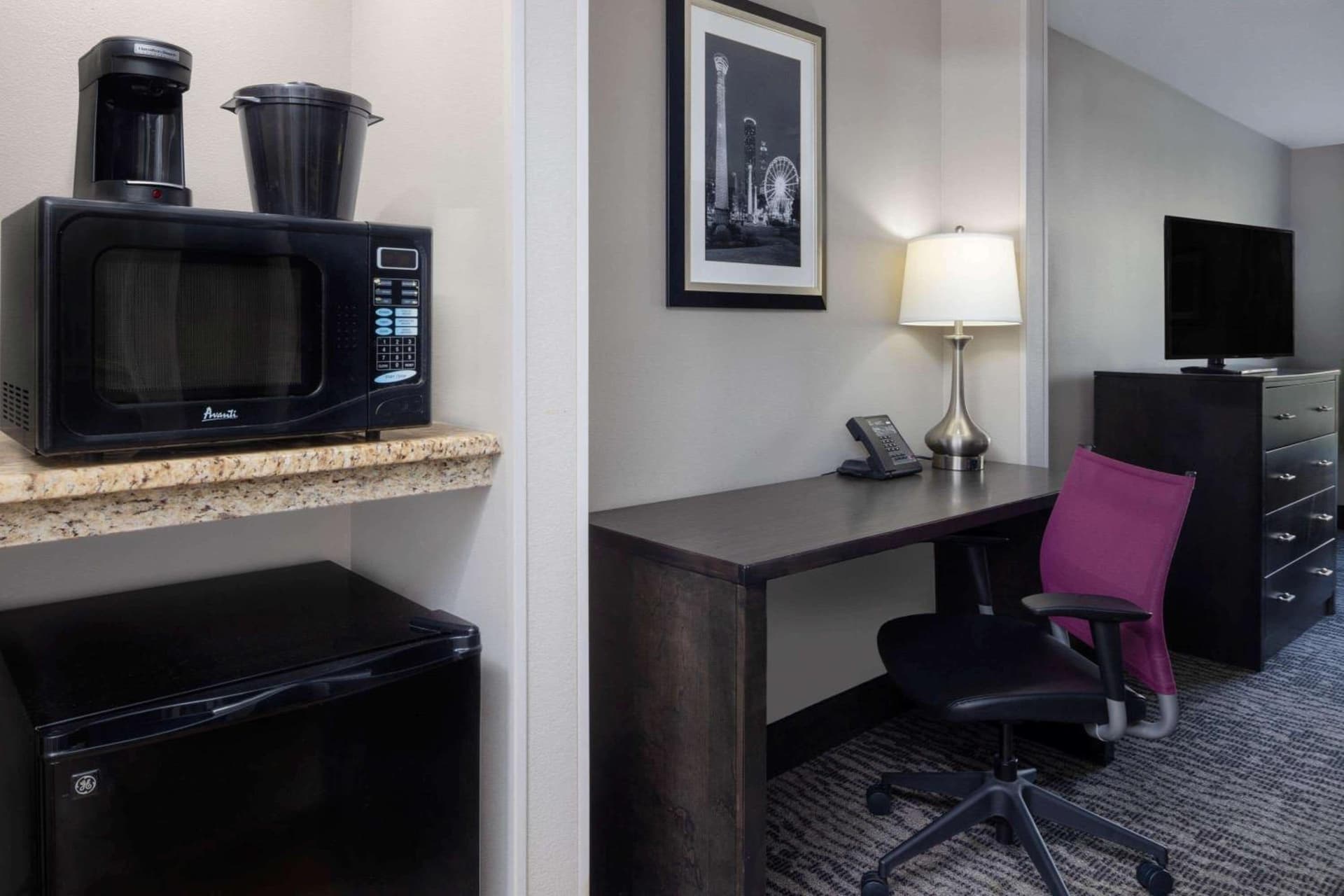 La Quinta by Wyndham Kennesaw gallery photo in Kennesaw, GA — image 60