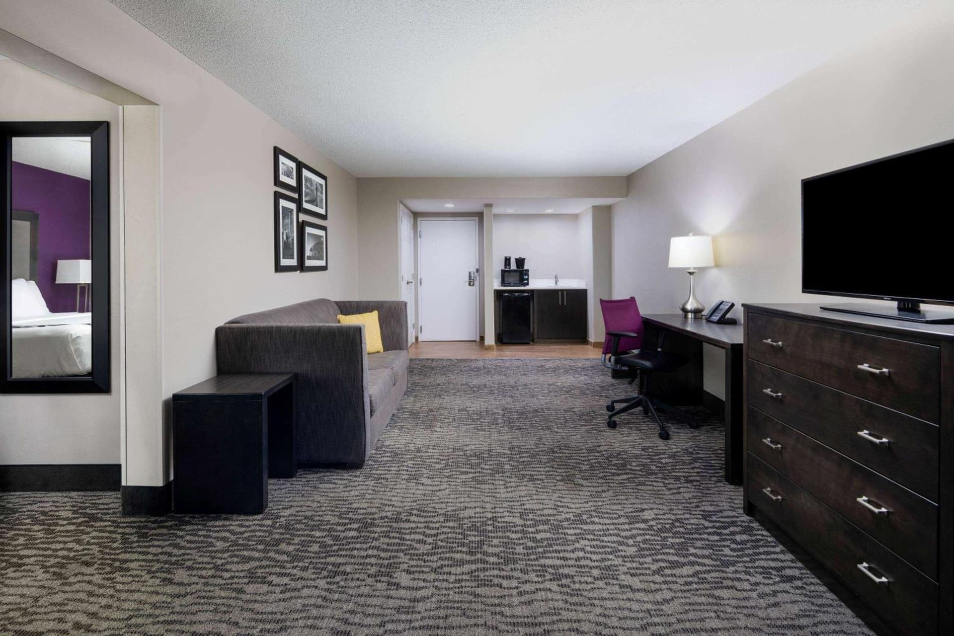 La Quinta by Wyndham Kennesaw gallery photo in Kennesaw, GA — image 58