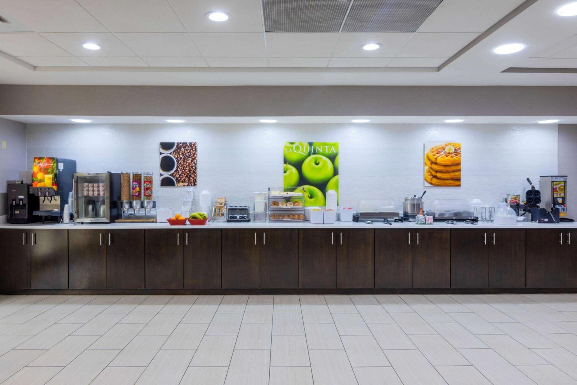La Quinta by Wyndham Kennesaw gallery photo in Kennesaw, GA — image 31