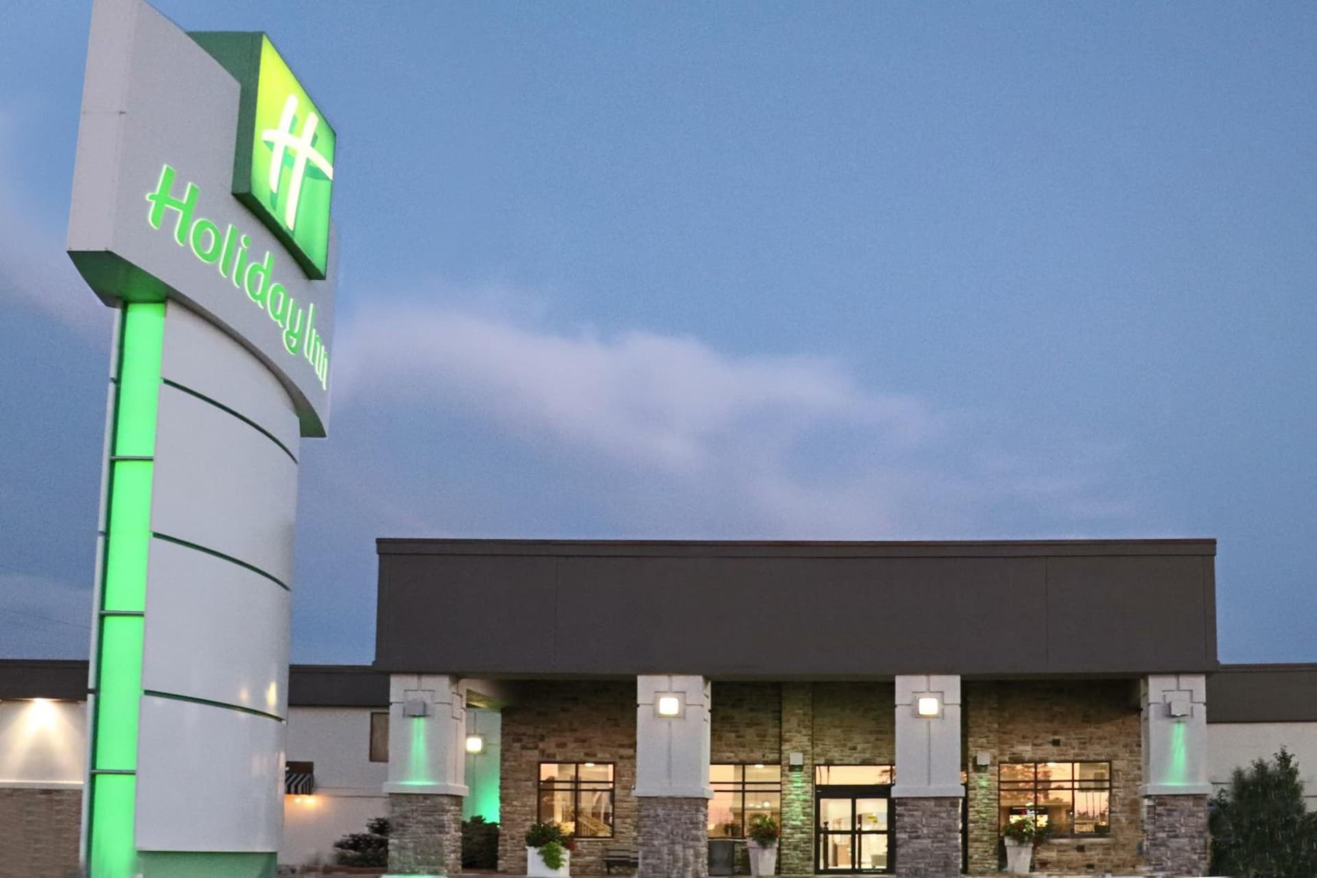 Holiday Inn Kearney by IHG featured exterior or lobby in Kearney, NE — similar hotel