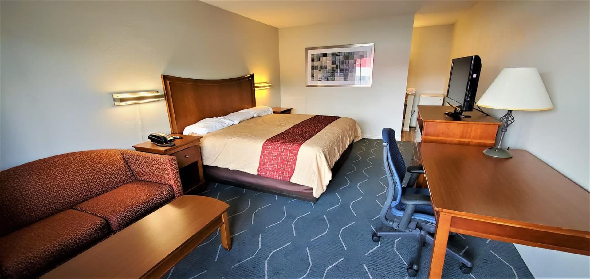 Economy 7 Inn- Newport News gallery photo in Newport News, VA — image 13