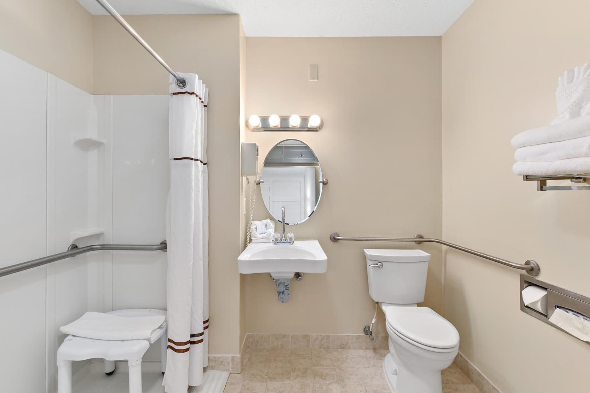 Brighton Suites Hotel gallery photo in Rehoboth Beach, DE — image 14