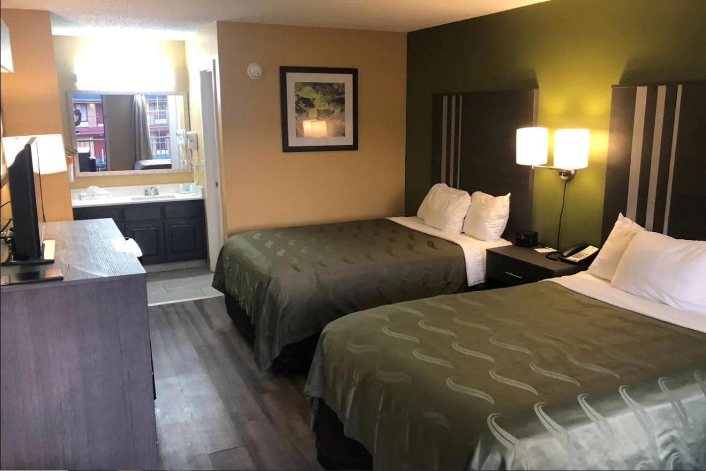 Baymont by Wyndham Selma interior in Selma, AL — gallery photo 2