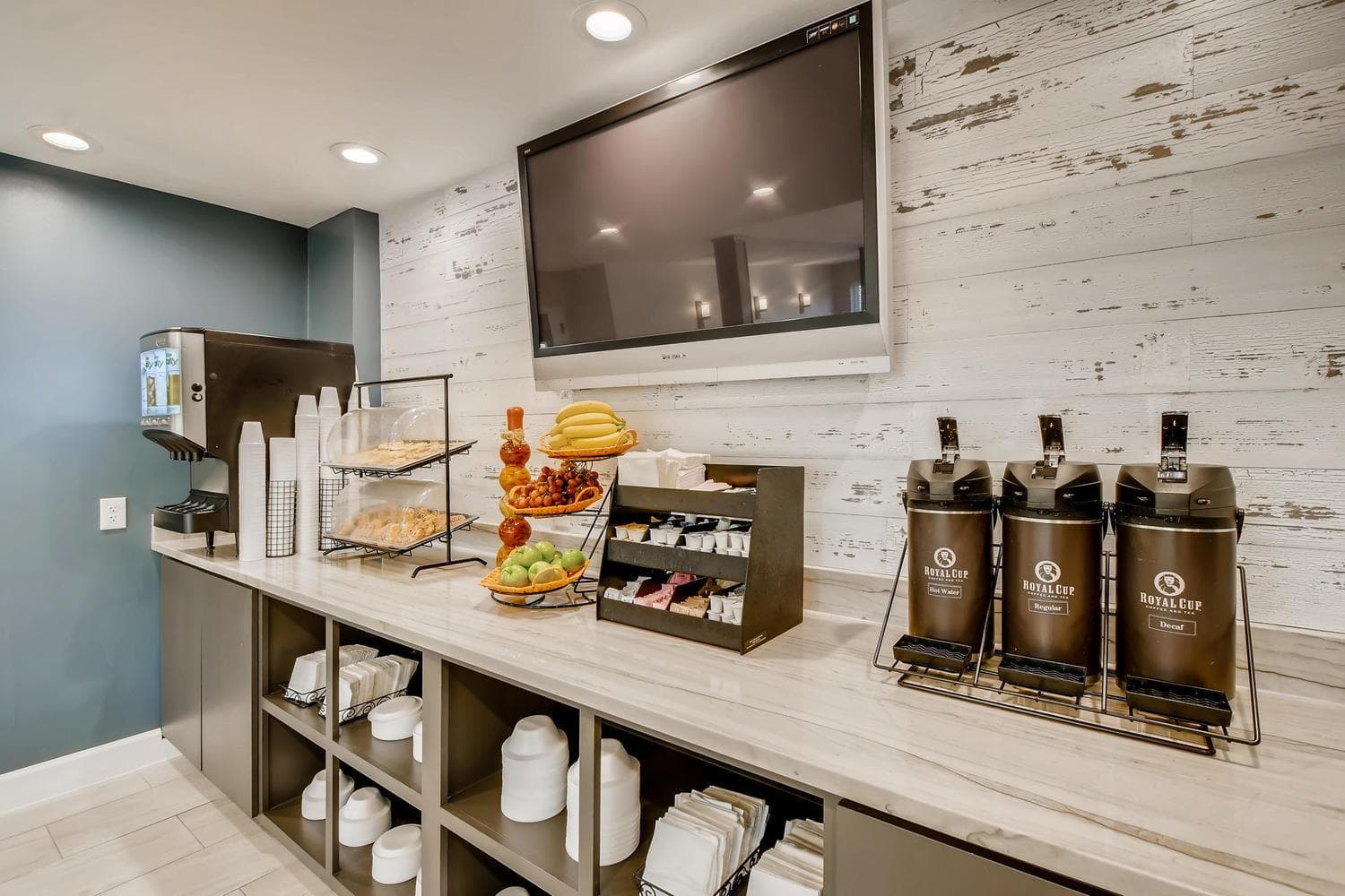 Orangewood Inn and Suites Midtown gallery photo in Austin, TX — image 55