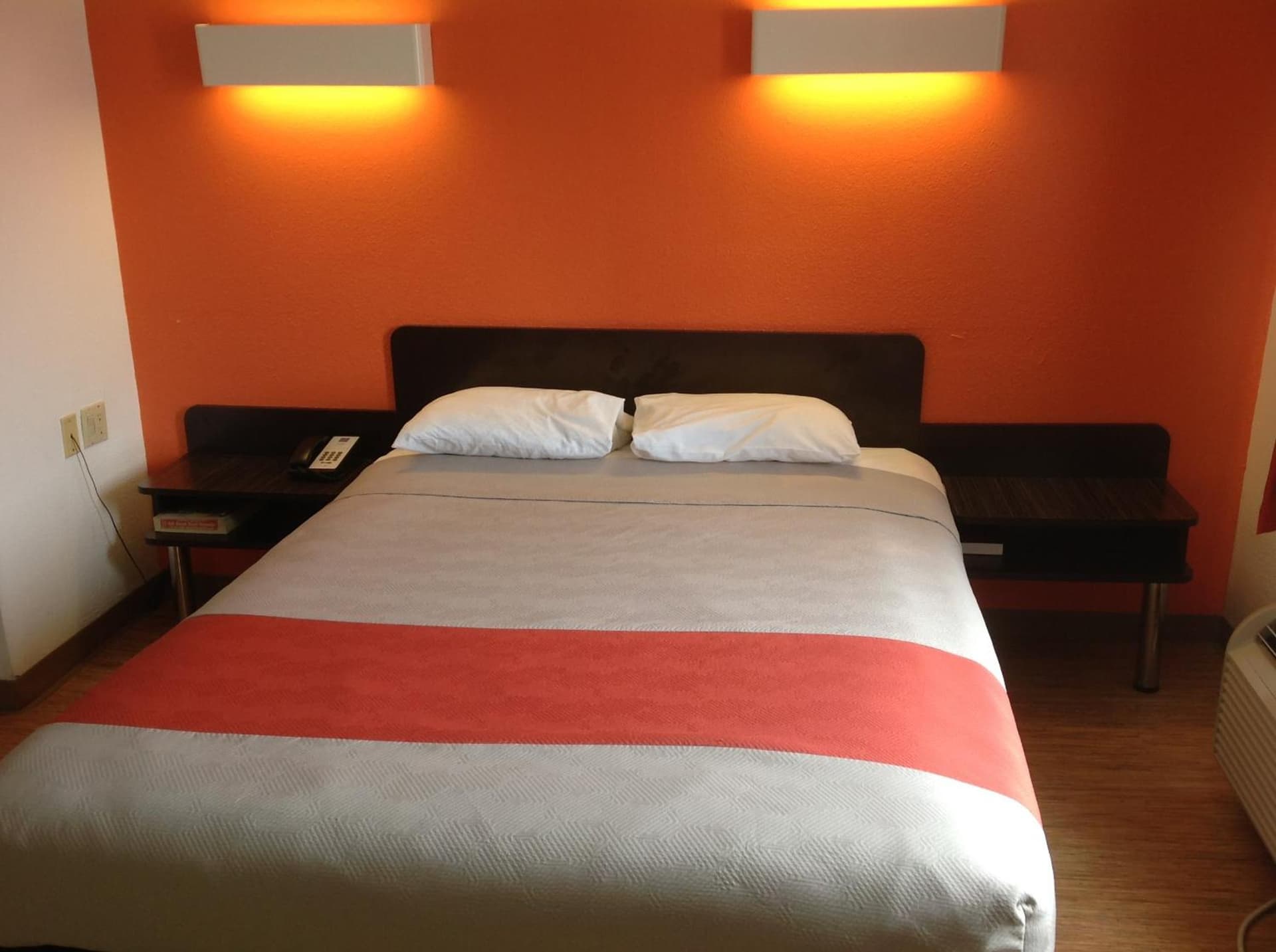 Motel 6-Dallas, TX - Northeast gallery photo in Garland, TX — image 35