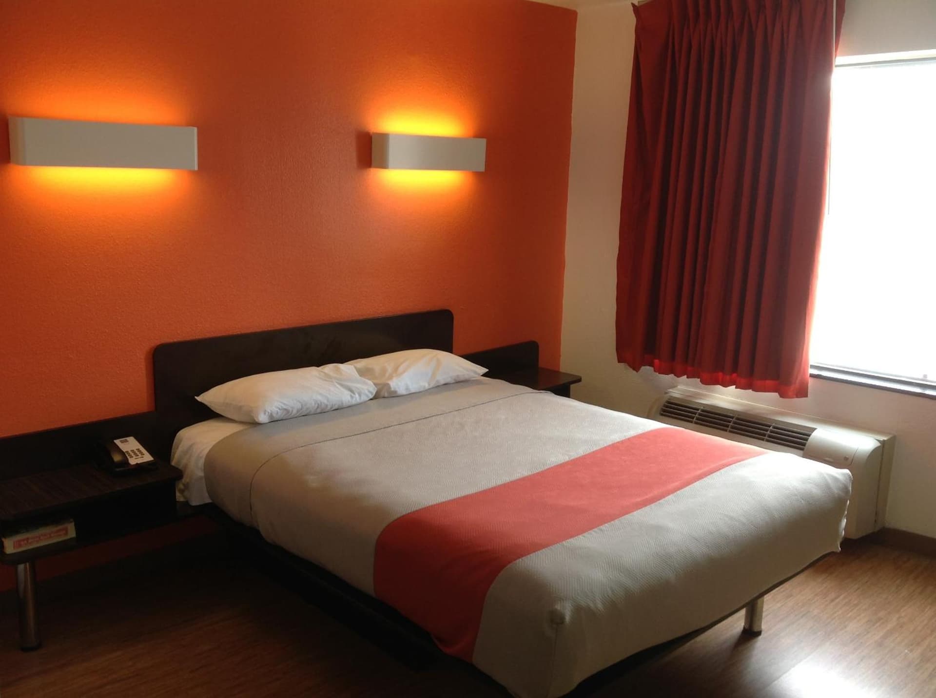 Motel 6-Dallas, TX - Northeast gallery photo in Garland, TX — image 23