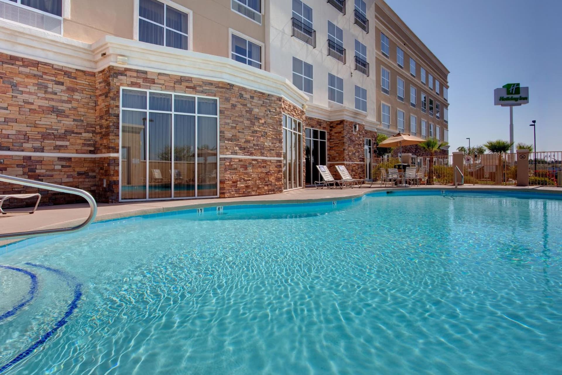 Holiday Inn Yuma by IHG gallery photo in Yuma, AZ — image 42