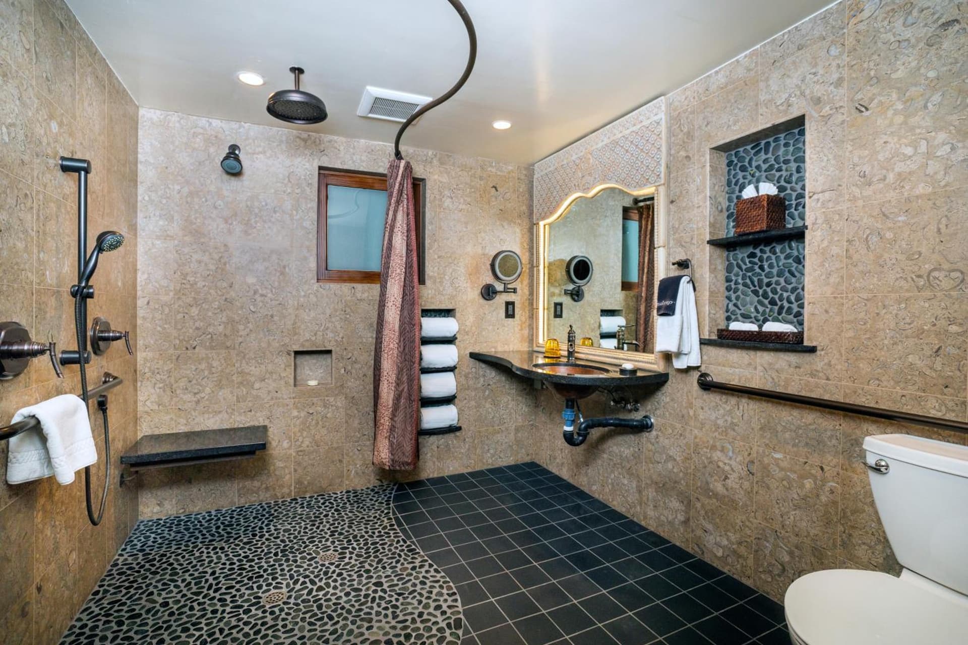 Pantai Inn gallery photo in San Diego, CA — image 213