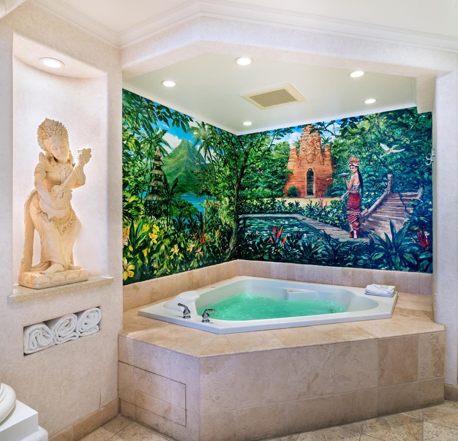 Pantai Inn gallery photo in San Diego, CA — image 194