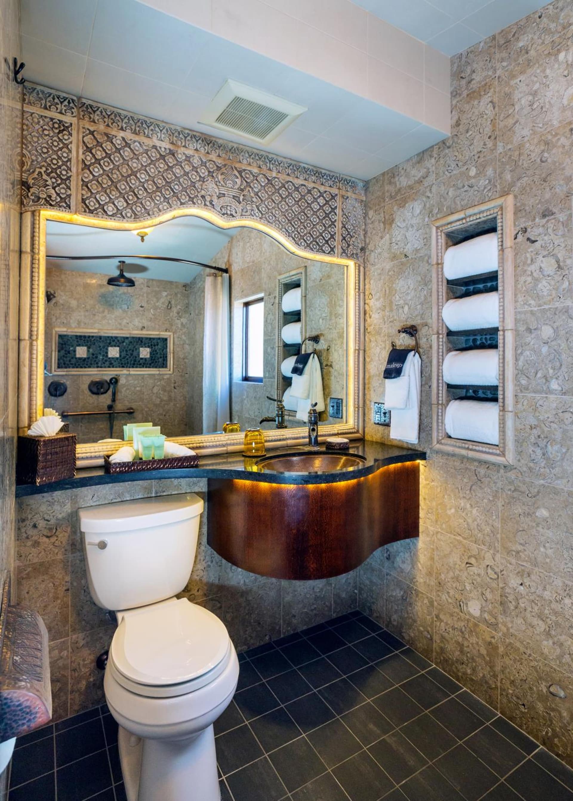 Pantai Inn gallery photo in San Diego, CA — image 97