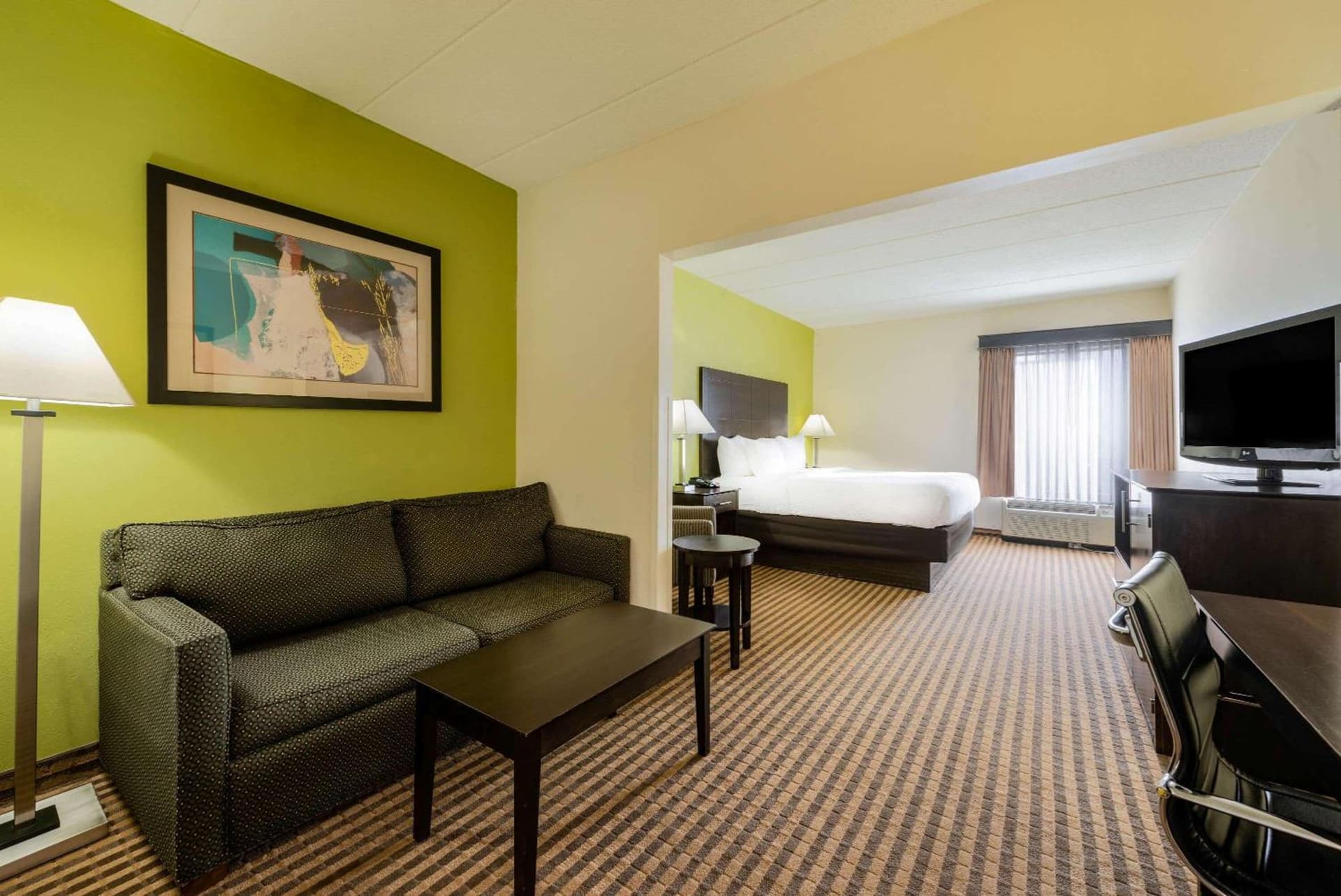 La Quinta by Wyndham Columbus - Grove City gallery photo in Grove City, OH — image 39