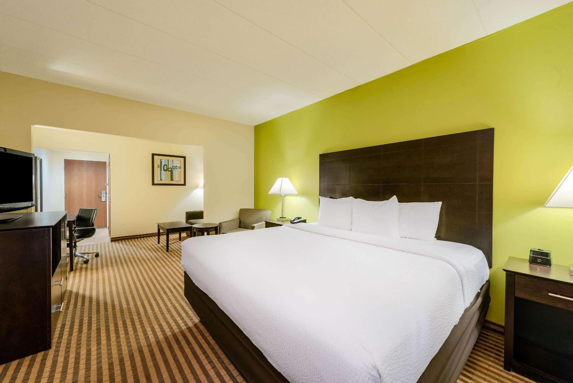 La Quinta by Wyndham Columbus - Grove City gallery photo in Grove City, OH — image 48