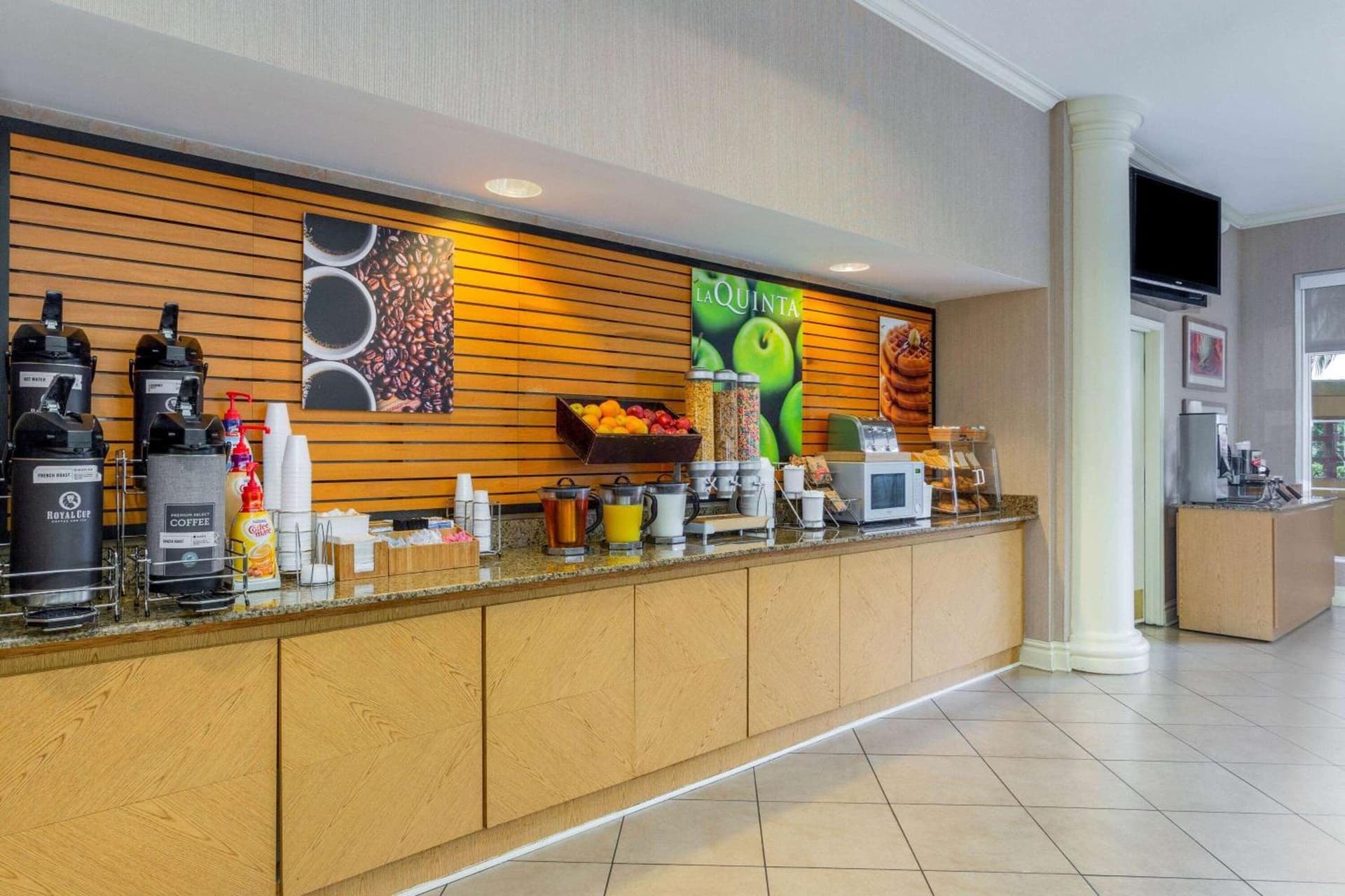 La Quinta by Wyndham Lakeland West gallery photo in Lakeland, FL — image 16