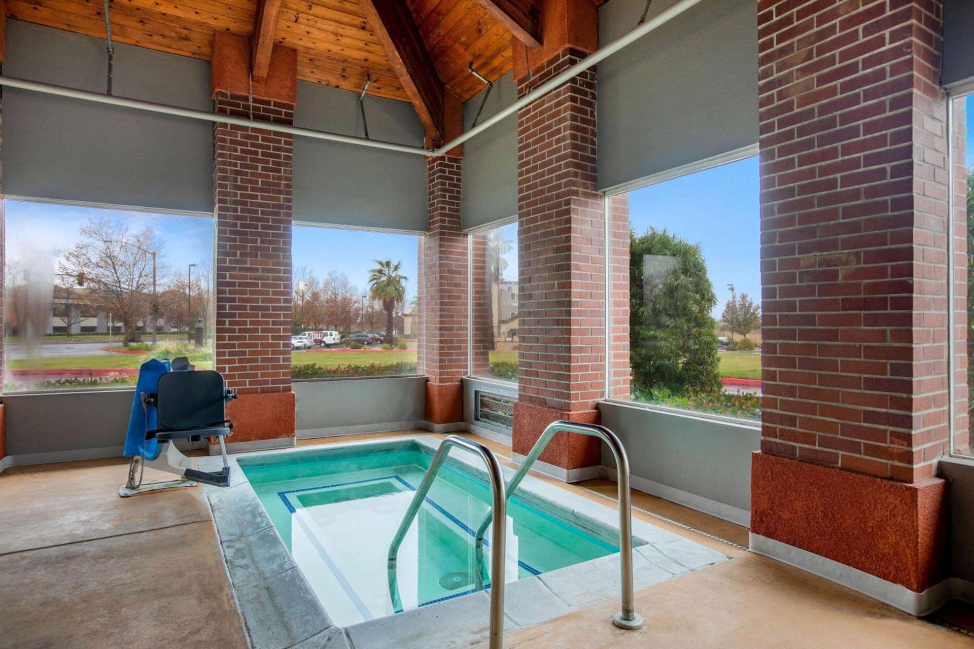 La Quinta Inn by Wyndham Livermore gallery photo in Livermore, CA — image 56