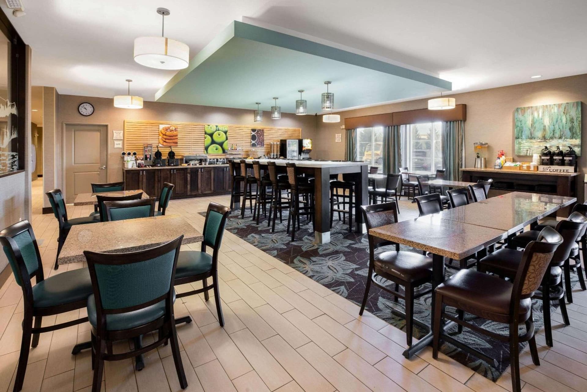 La Quinta by Wyndham Bellingham gallery photo in Bellingham, WA — image 11