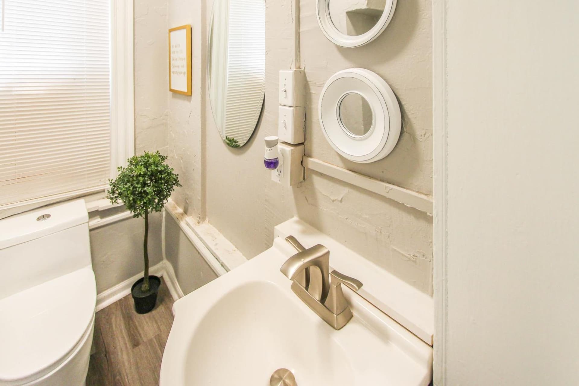 ☆☆ Modern Coed Dorm in Reading ☆☆ gallery photo in Reading, PA — image 34
