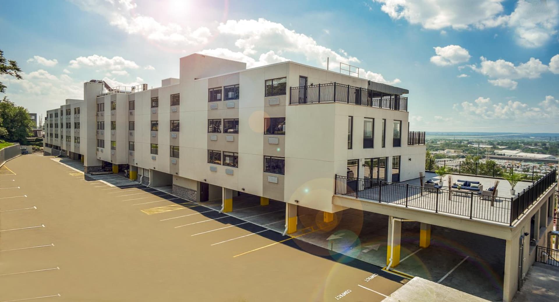Wyndham Garden North Bergen - Secaucus interior in North Bergen, NJ — gallery photo 2