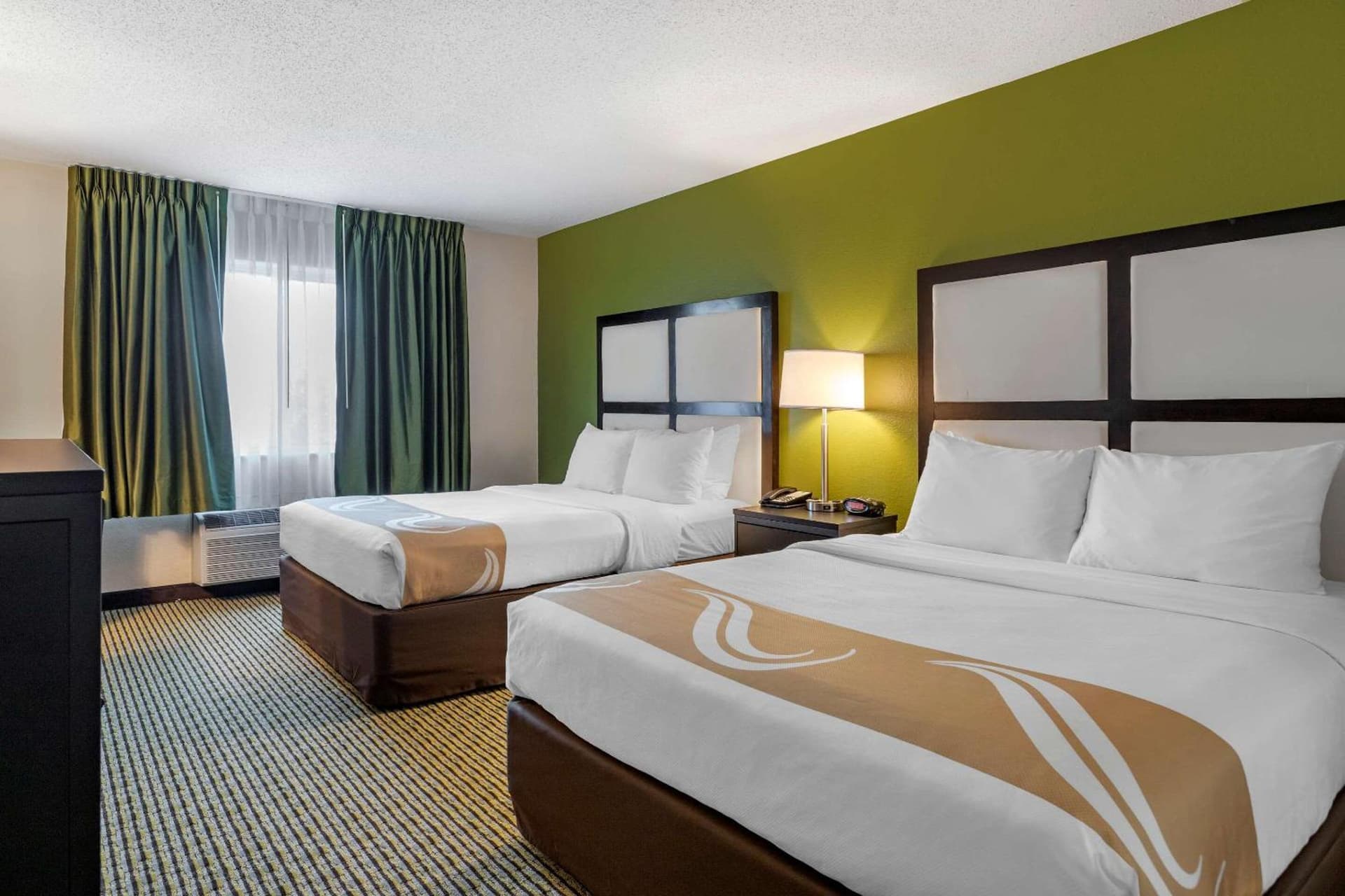 Quality Inn & Suites gallery photo in Bay City, MI — image 14
