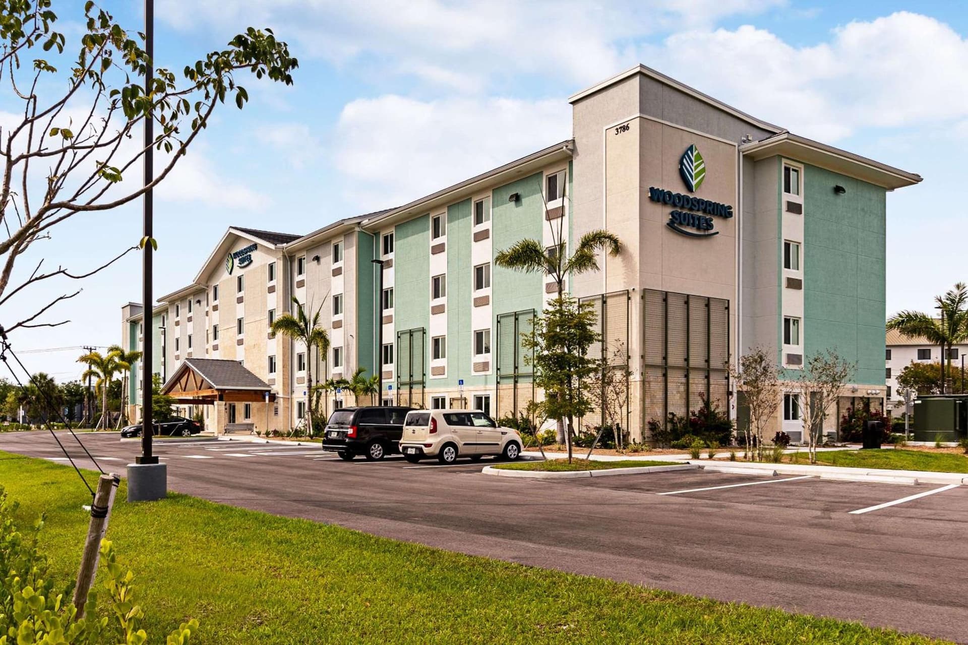 WoodSpring Suites Naples East property views in Naples, FL — gallery photo 3