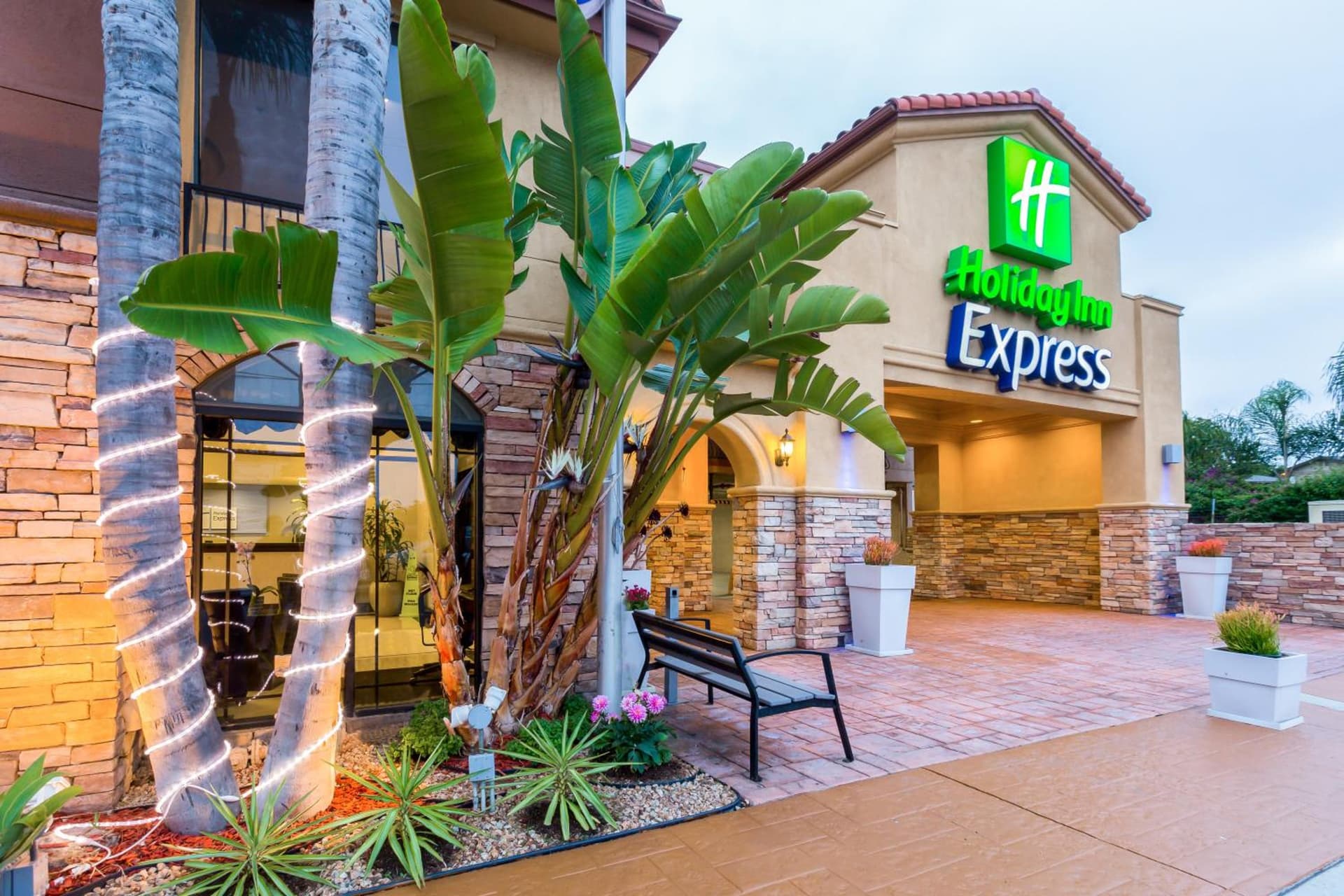 Holiday Inn Express San Diego - Sea World Area by IHG gallery photo in San Diego, CA — image 4