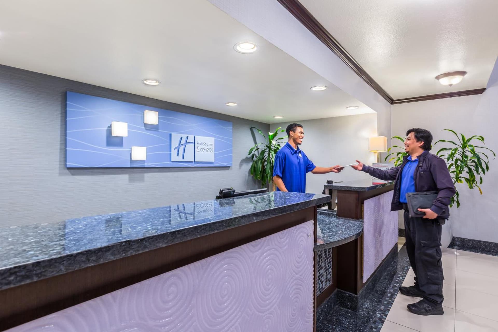 Holiday Inn Express San Diego - Sea World Area by IHG gallery photo in San Diego, CA — image 6