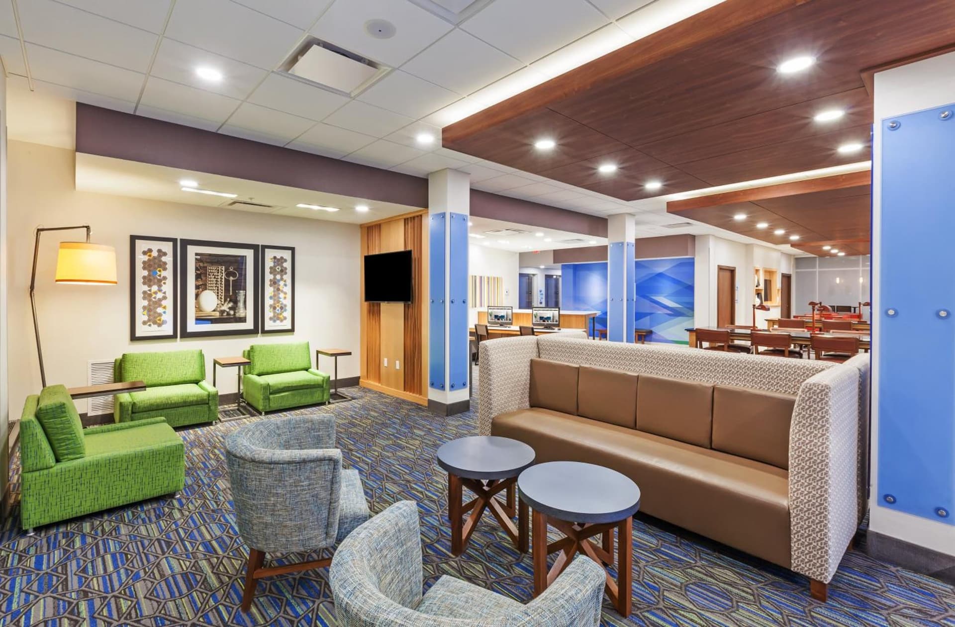 Holiday Inn Express & Suites - Lenexa - Overland Park Area by IHG gallery photo in Lenexa, KS — image 46