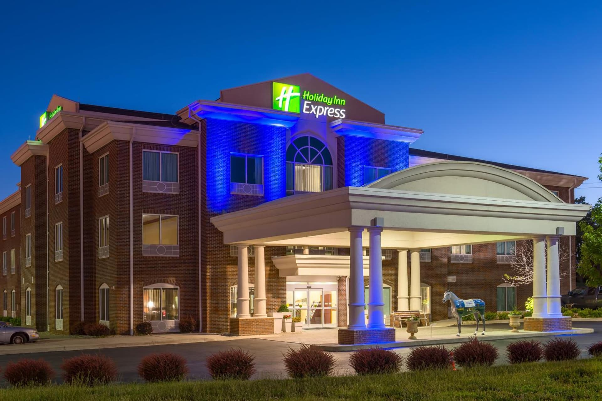 Holiday Inn Express & Suites Lexington Downtown Area-Keeneland by IHG gallery photo in Lexington, KY — image 22