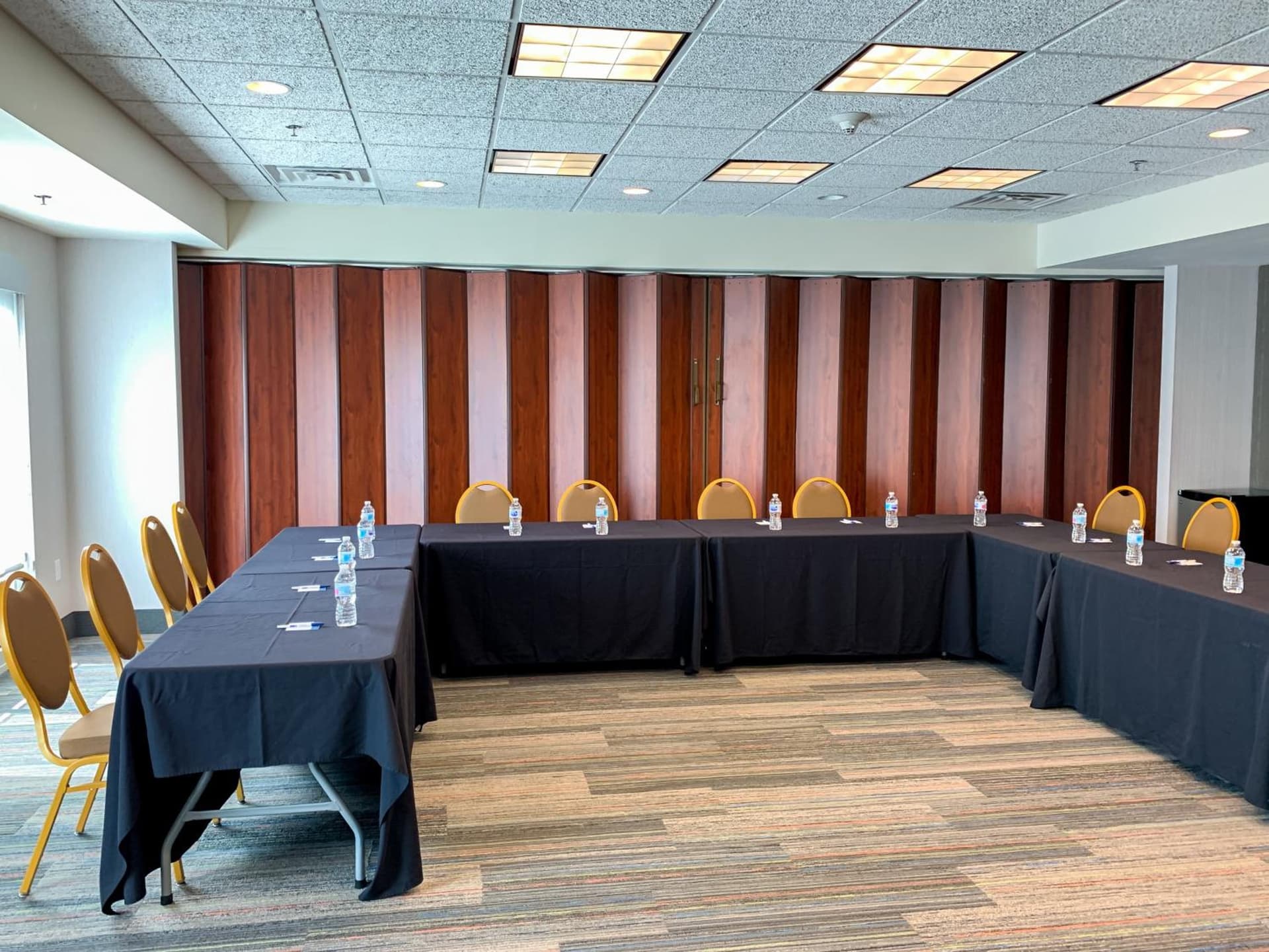 Holiday Inn Express & Suites Lexington Downtown Area-Keeneland by IHG gallery photo in Lexington, KY — image 12