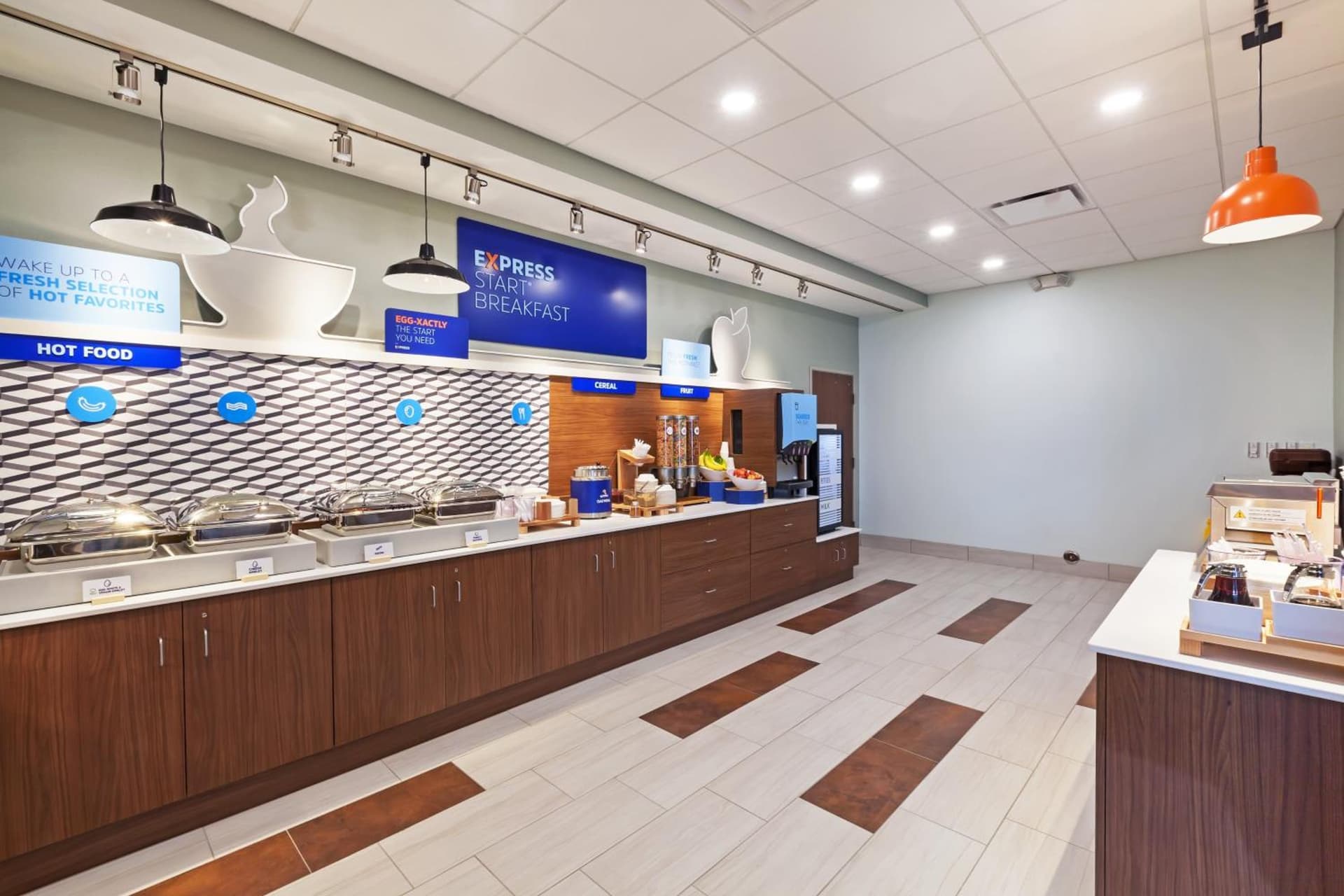 Holiday Inn Express & Suites - Lenexa - Overland Park Area by IHG gallery photo in Lenexa, KS — image 30