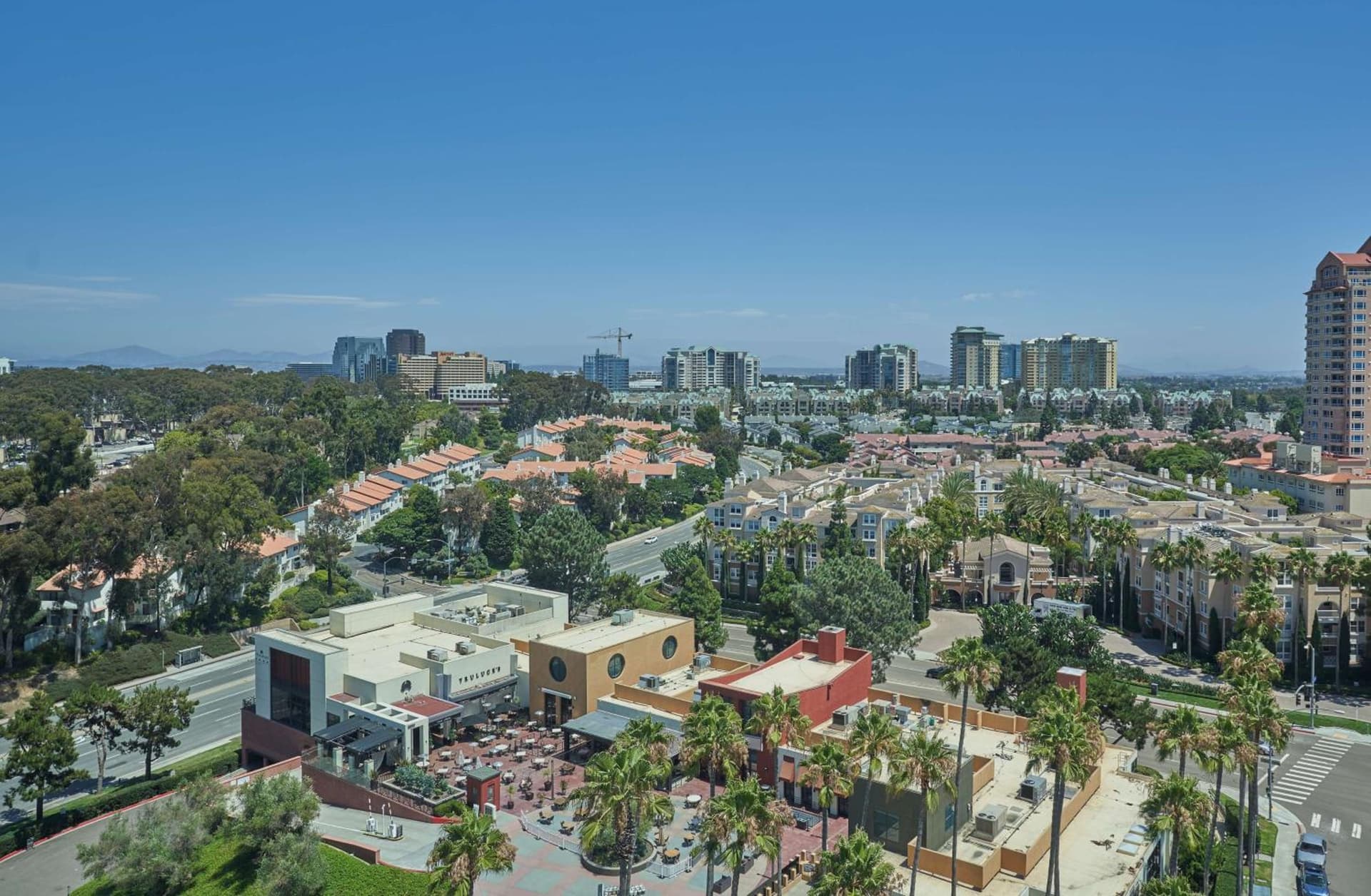 Hyatt Regency La Jolla at Aventine property views in San Diego, CA — gallery photo 3