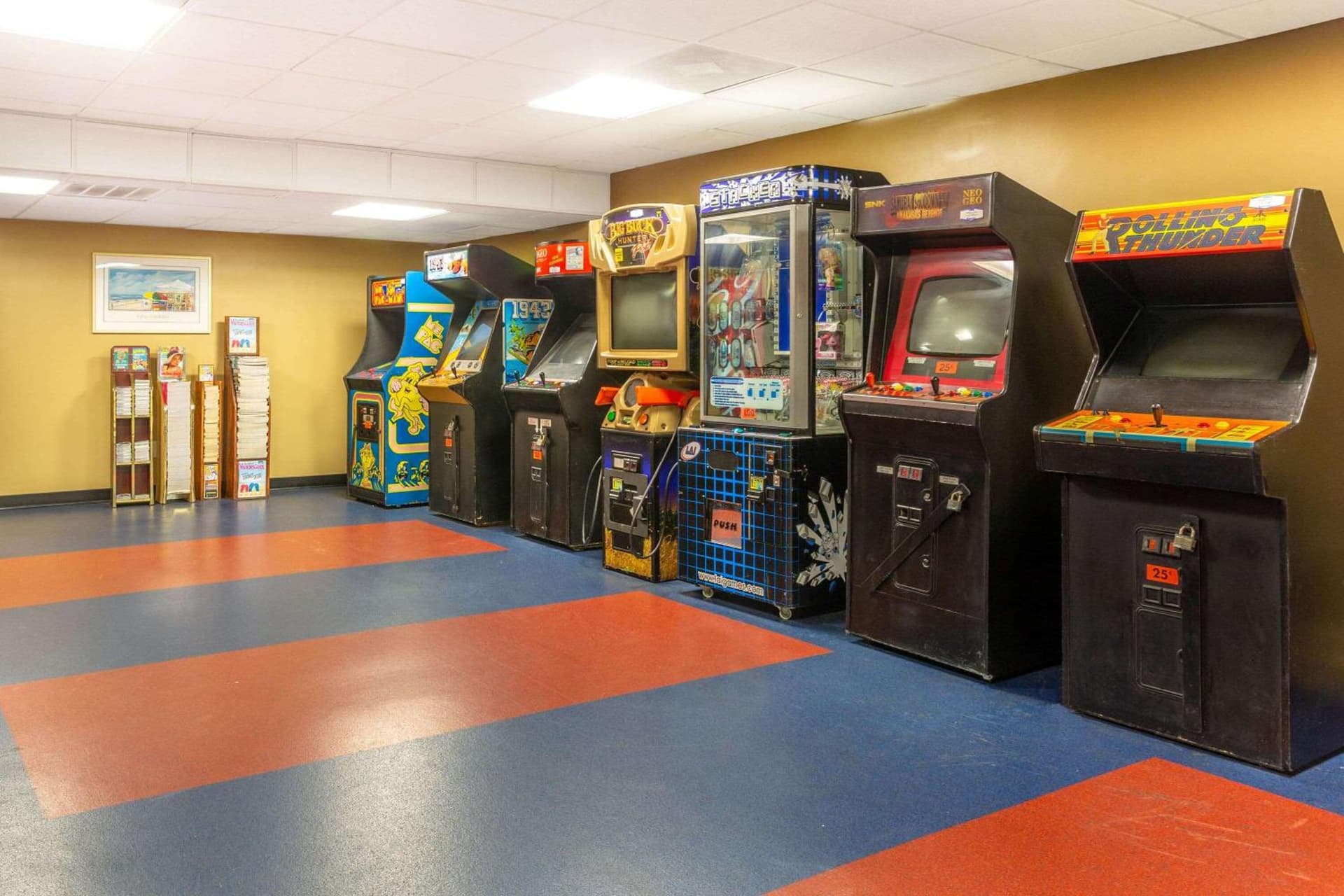 Ramada Plaza by Wyndham Virginia Beach Oceanfront gallery photo in Virginia Beach, VA — image 44