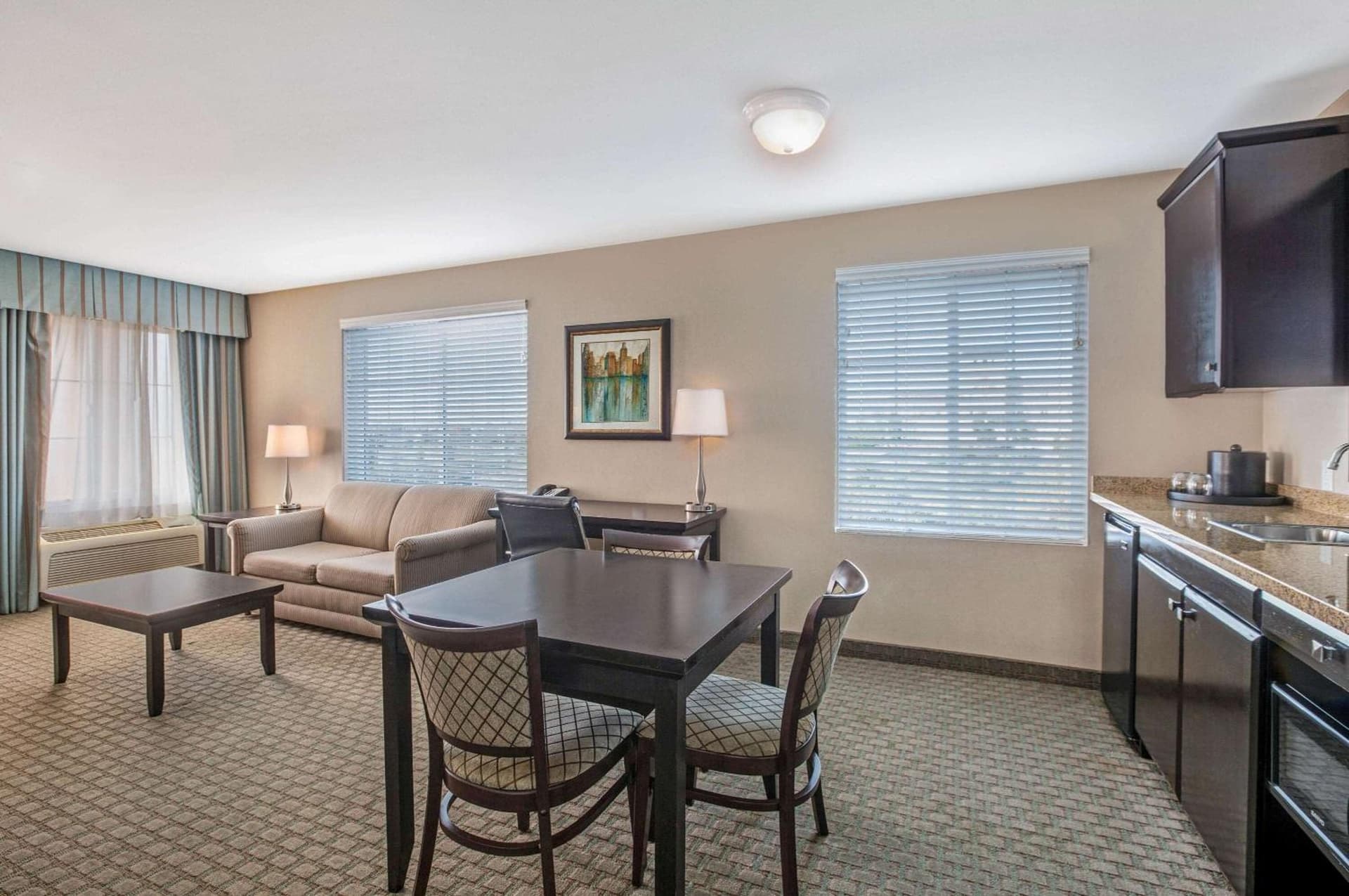 La Quinta by Wyndham Paso Robles gallery photo in Paso Robles, CA — image 17