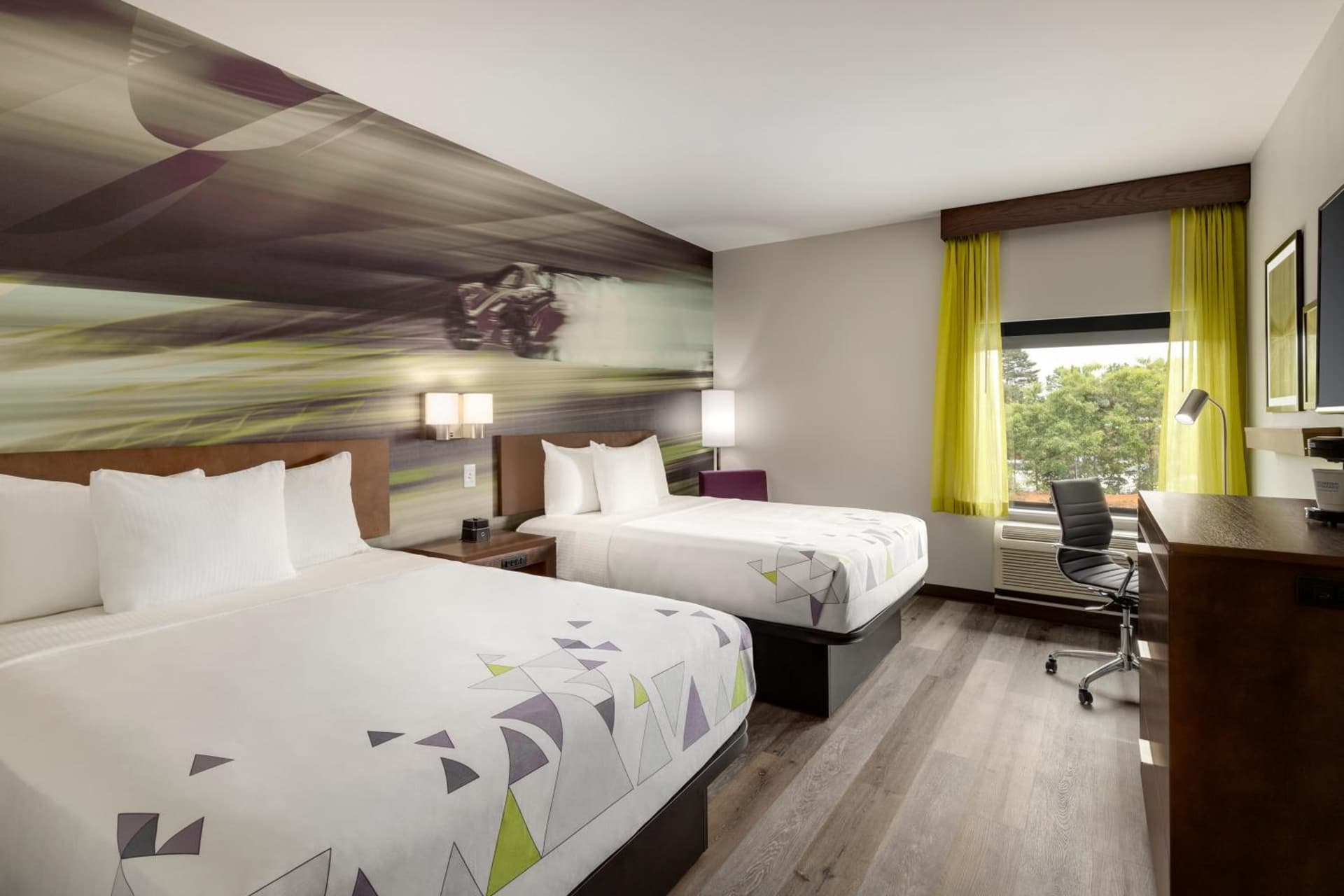 La Quinta Inn & Suites by Wyndham Braselton gallery photo in Braselton, GA — image 106