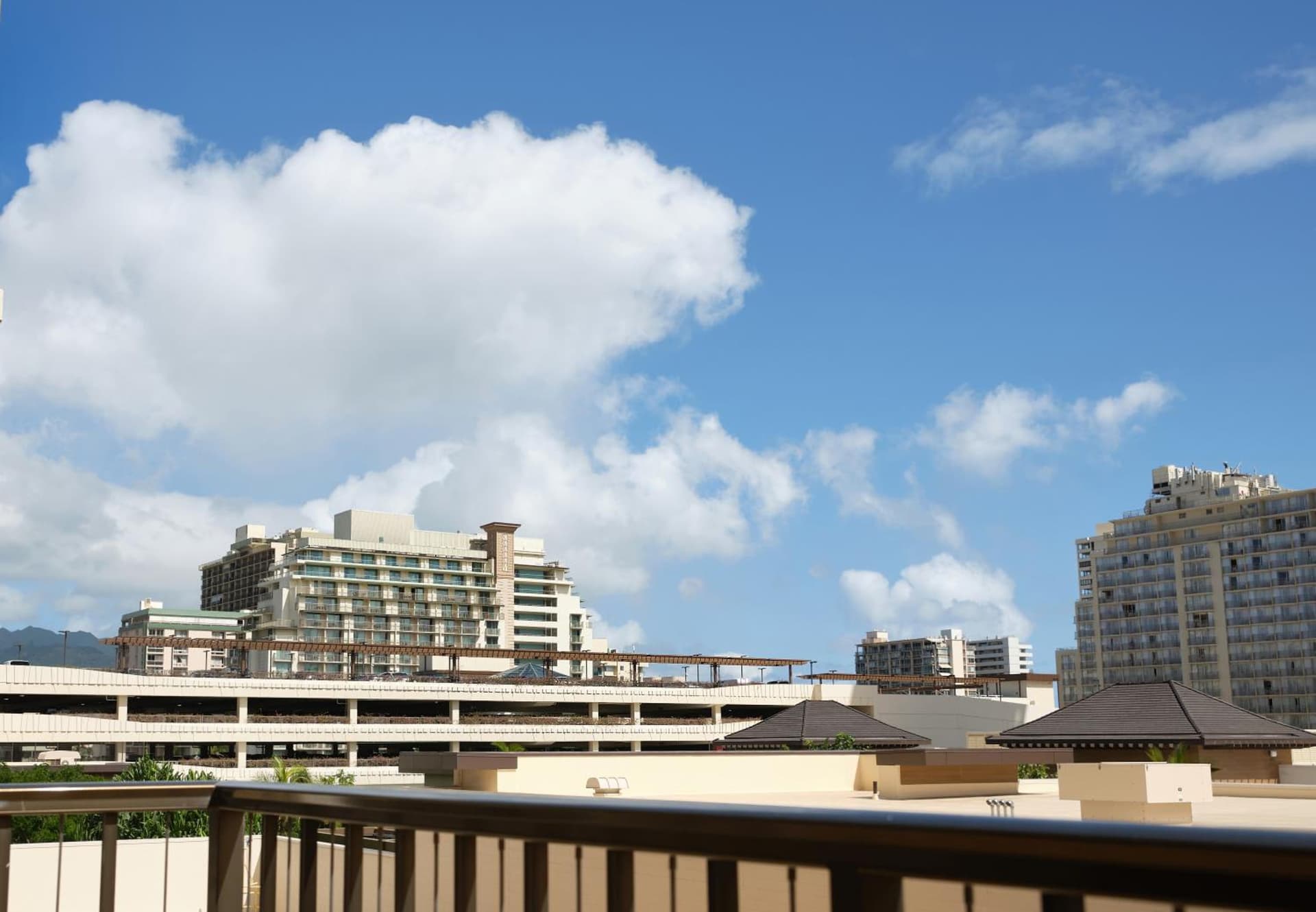 OUTRIGGER Waikiki Beachcomber Hotel gallery photo in Honolulu, HI — image 85
