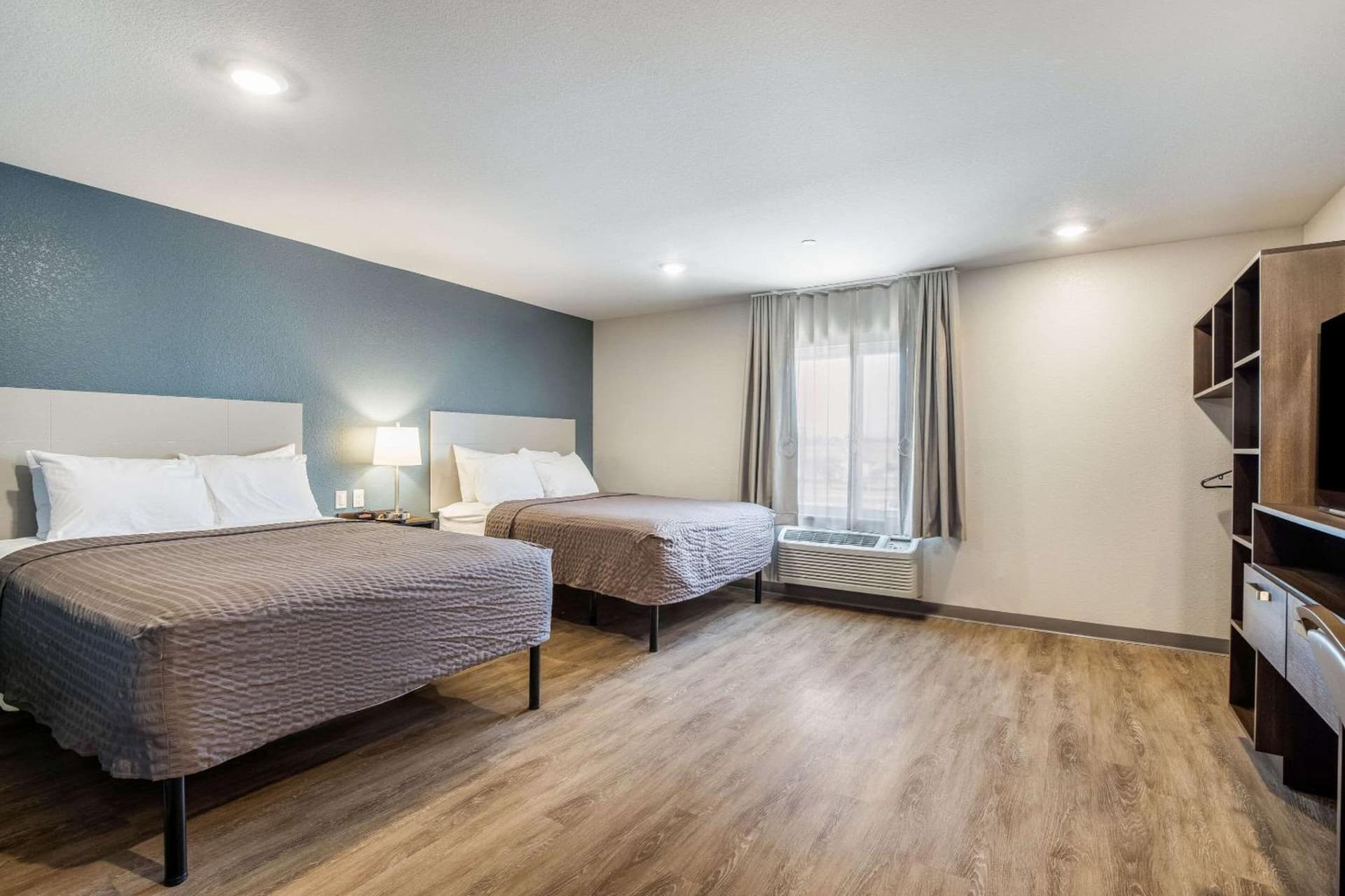 WoodSpring Suites Colton gallery photo in Colton, CA — image 11