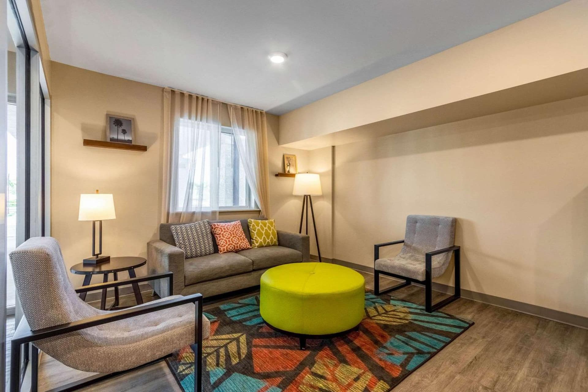 WoodSpring Suites Miramar gallery photo in Miramar, FL — image 15