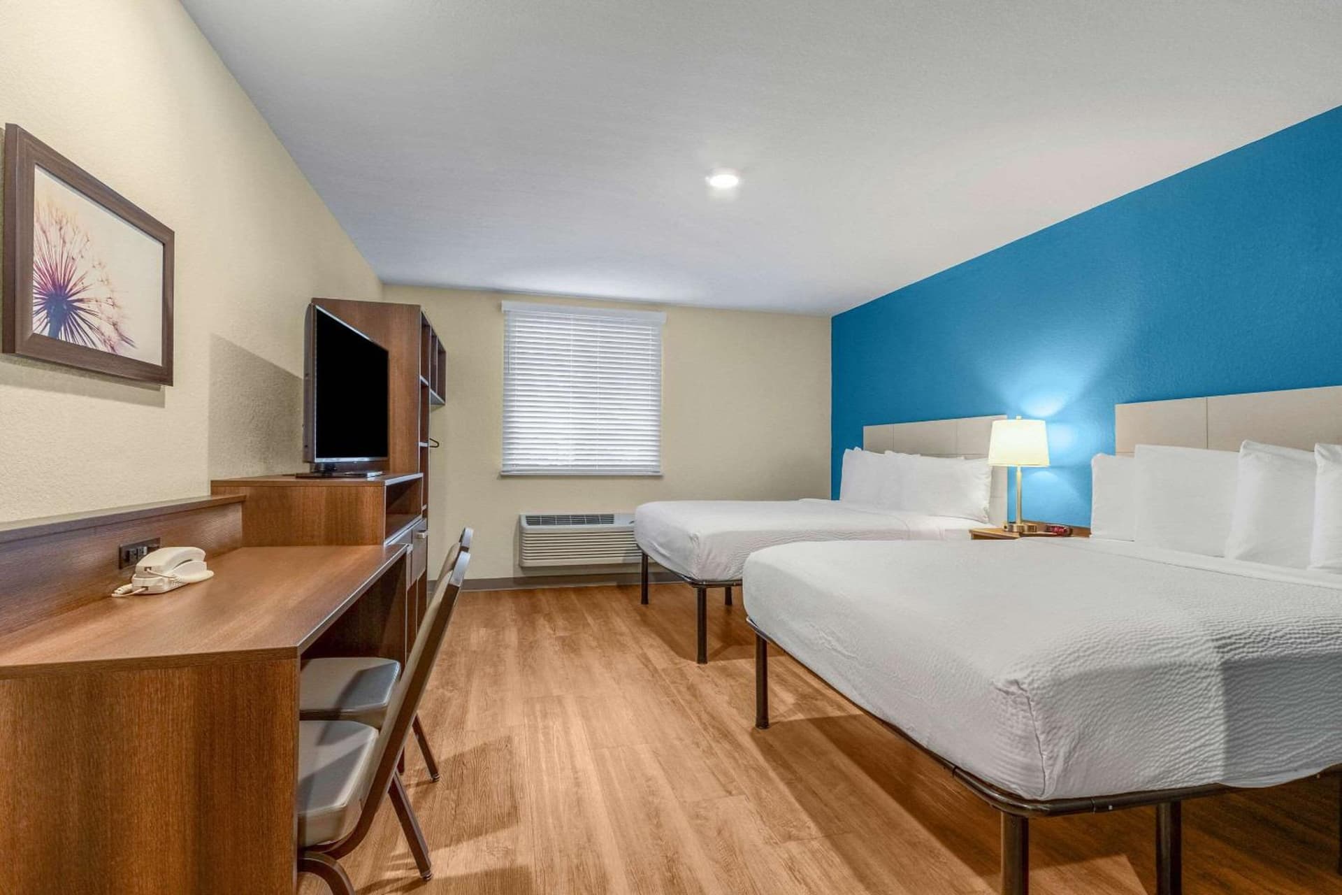 WoodSpring Suites Miramar gallery photo in Miramar, FL — image 4
