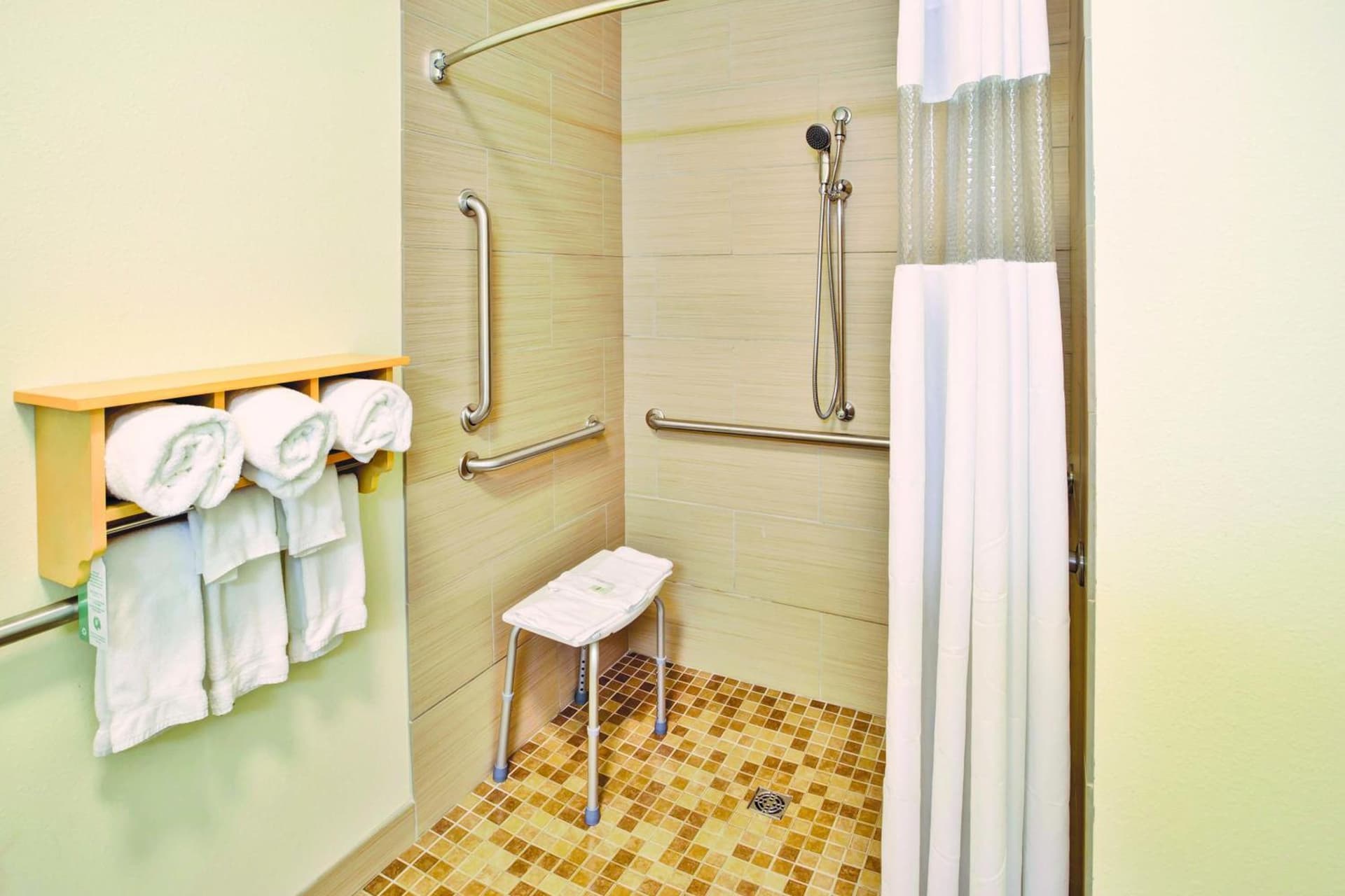La Quinta by Wyndham Rochester Mayo Clinic Area South gallery photo in Rochester, MN — image 39