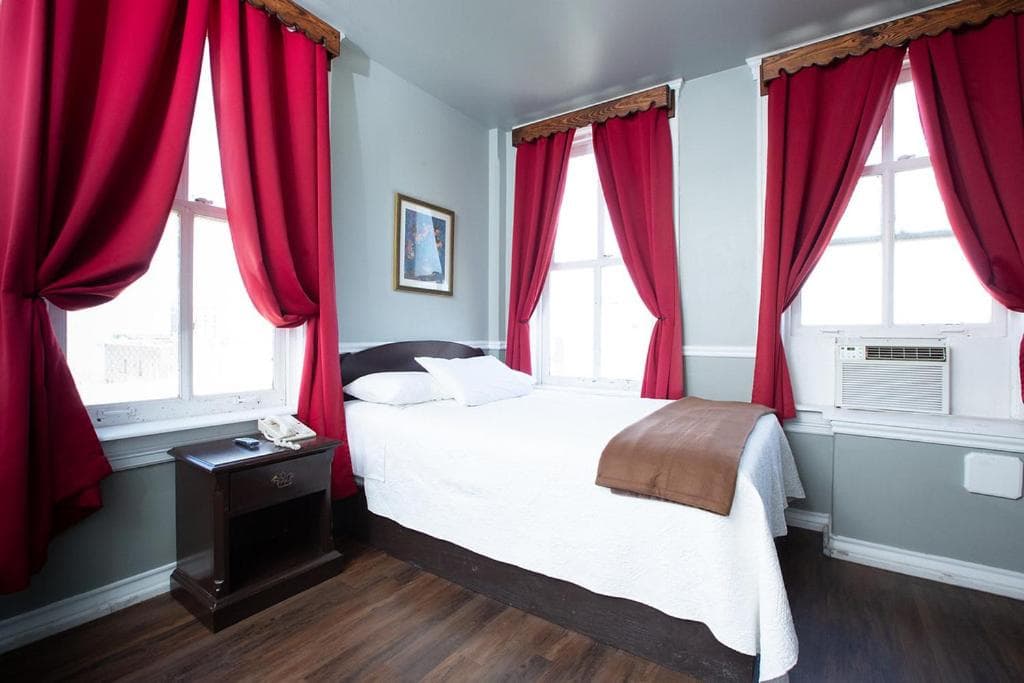 The Rialto Hotel gallery photo in Laredo, TX — image 26