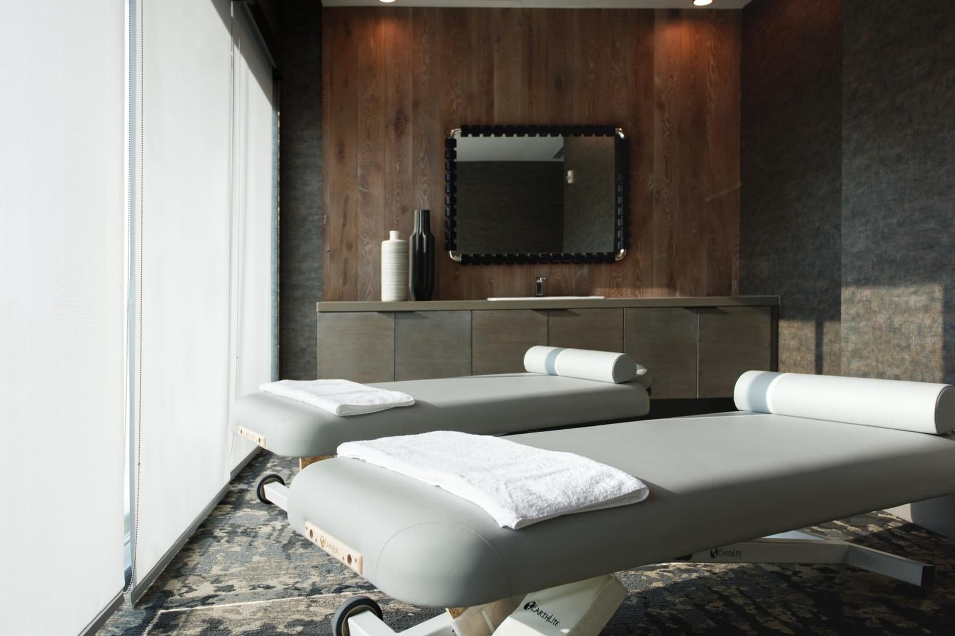 Kimpton Hotel Arras by IHG gallery photo in Asheville, NC — image 25